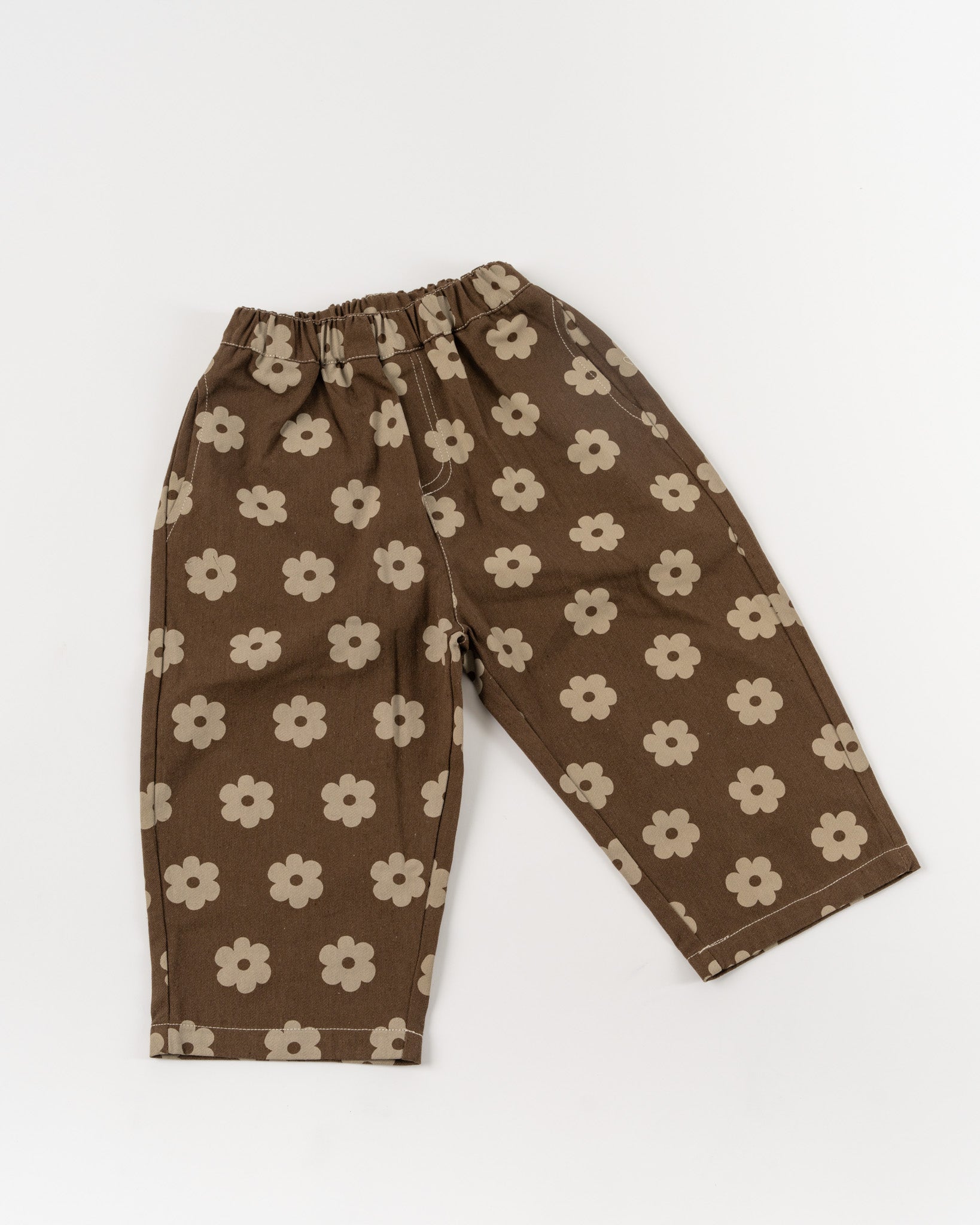 Kindly the Label Good Garden Pants in Mocha