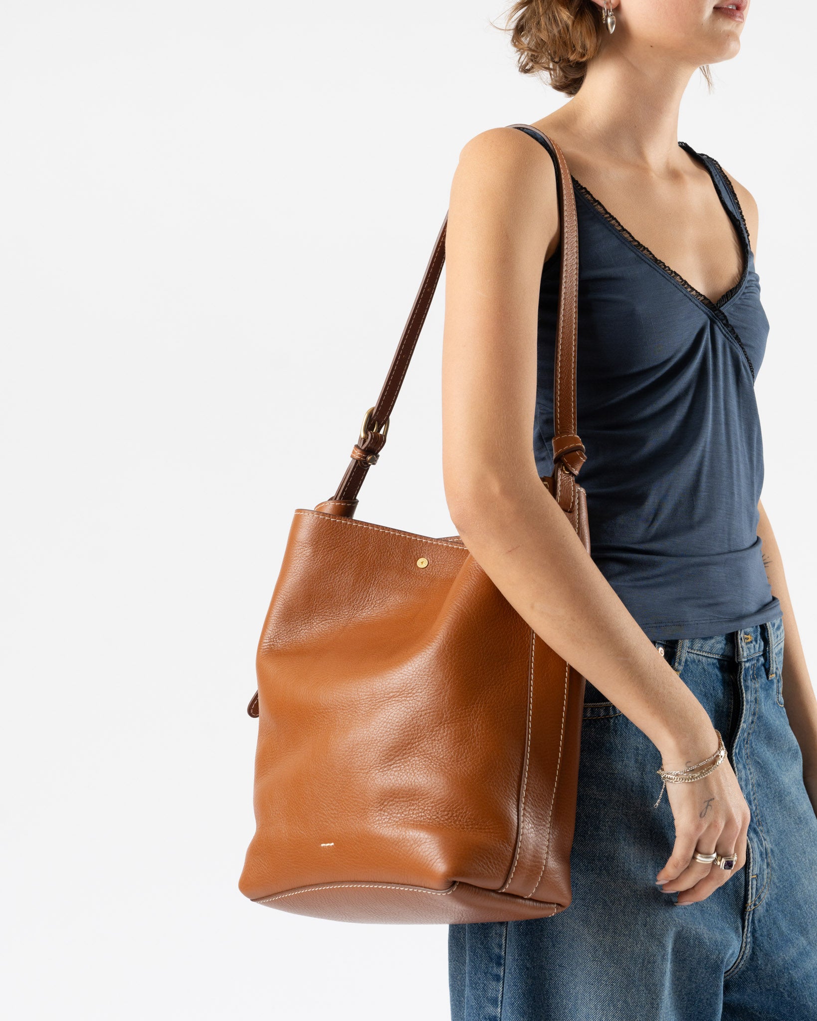 LINDQUIST Lee in Leather Brown