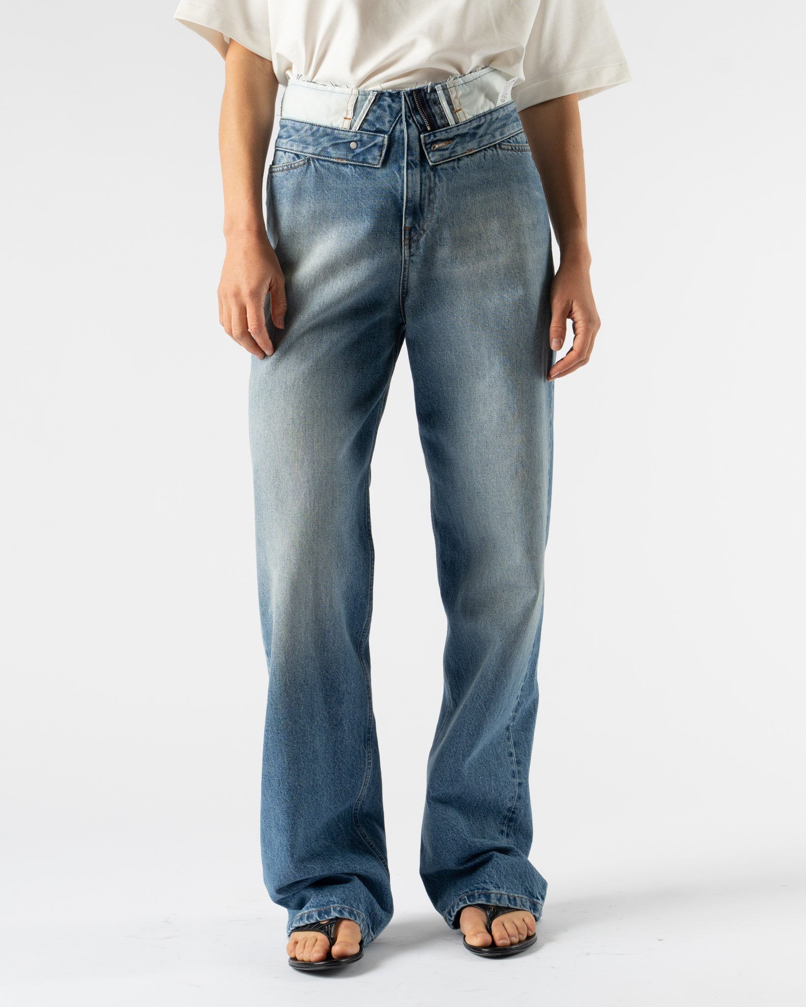MM6 Maison Margiela Pants Five Pockets in 14 oz Blue Denim display picture 1