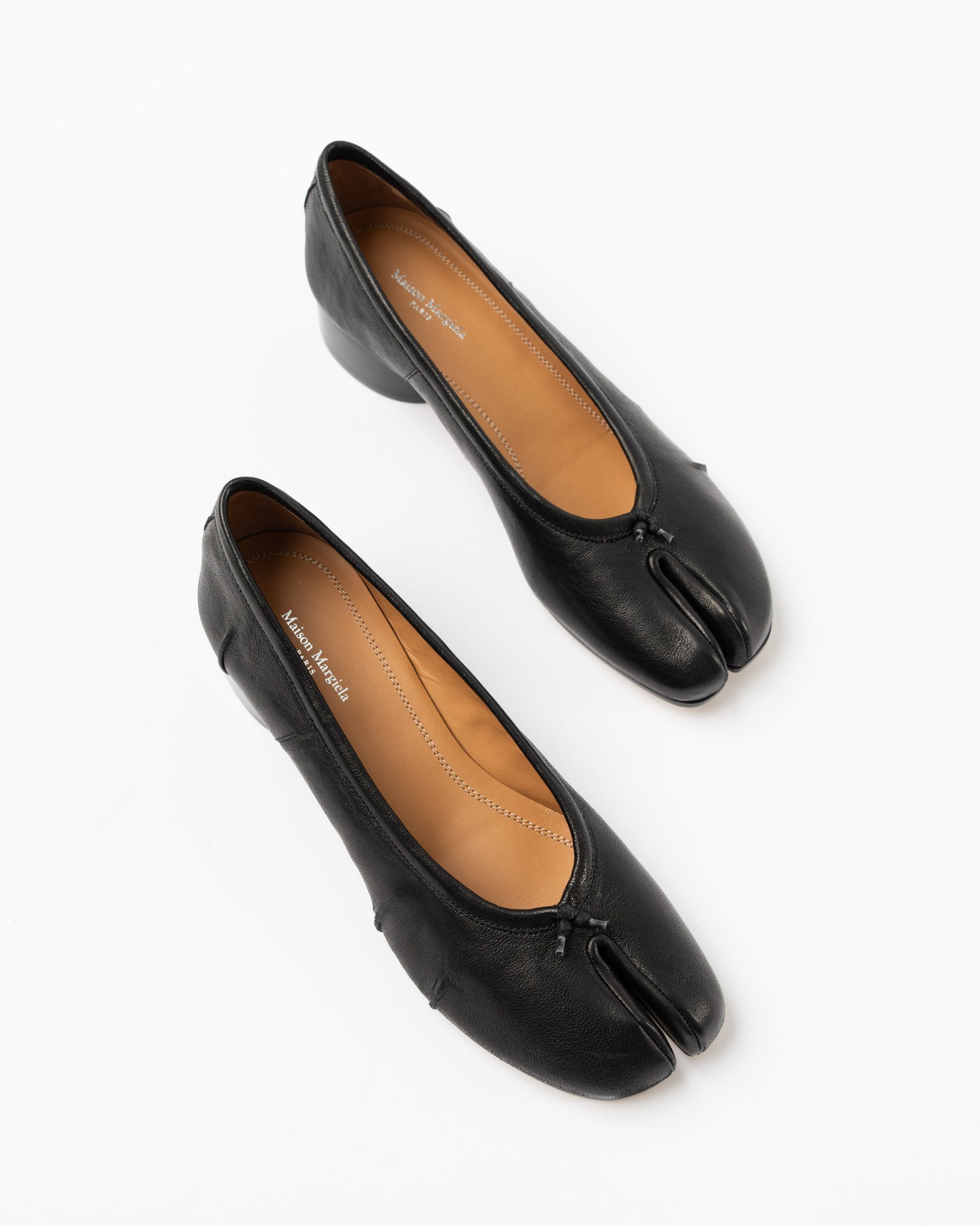 Maison Margiela Tabi New Ballerina H30 in Black
