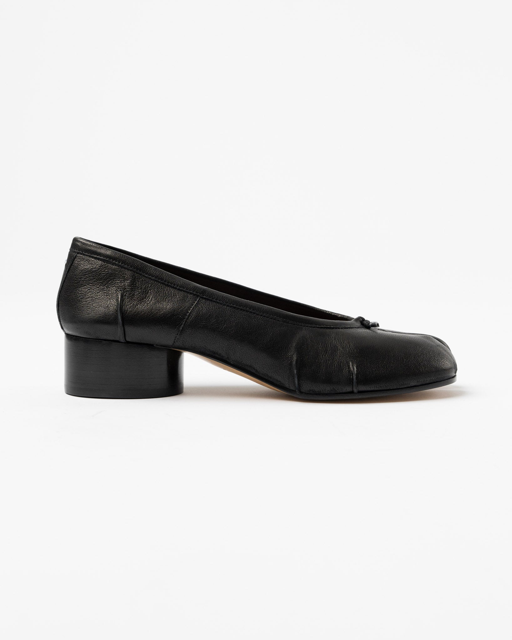 Maison Margiela Tabi New Ballerina H30 in Black