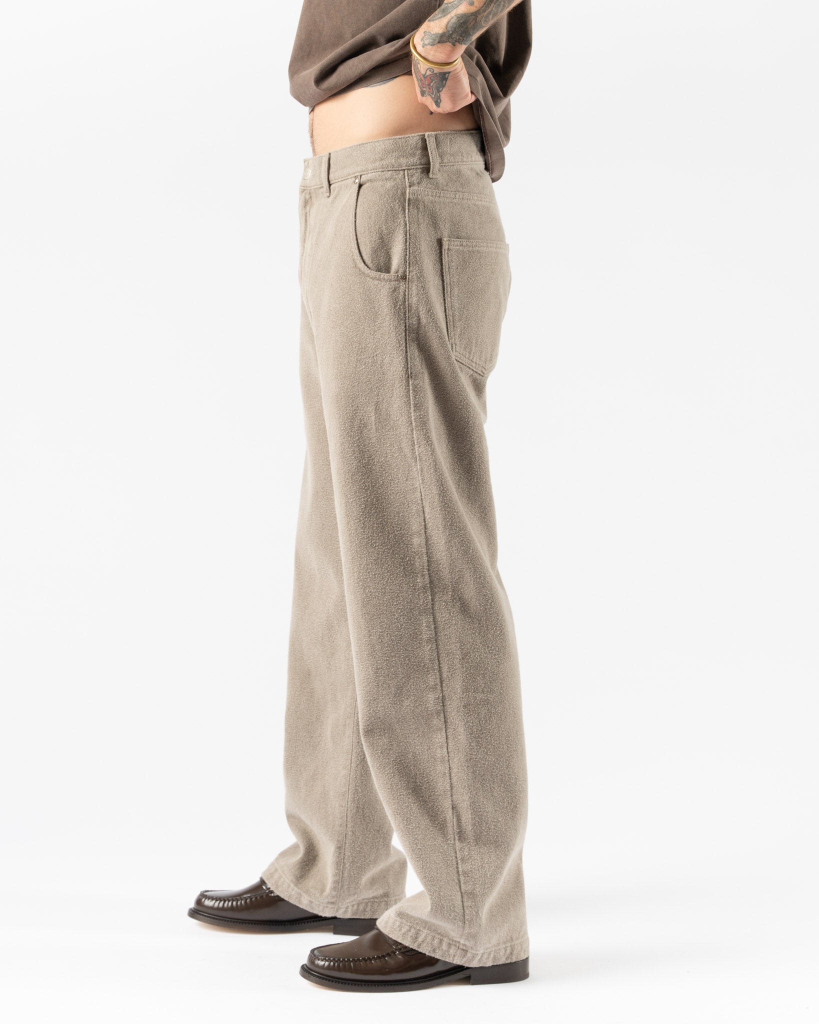 mfpen Straight Cut Jeans in Brushed Mudstone