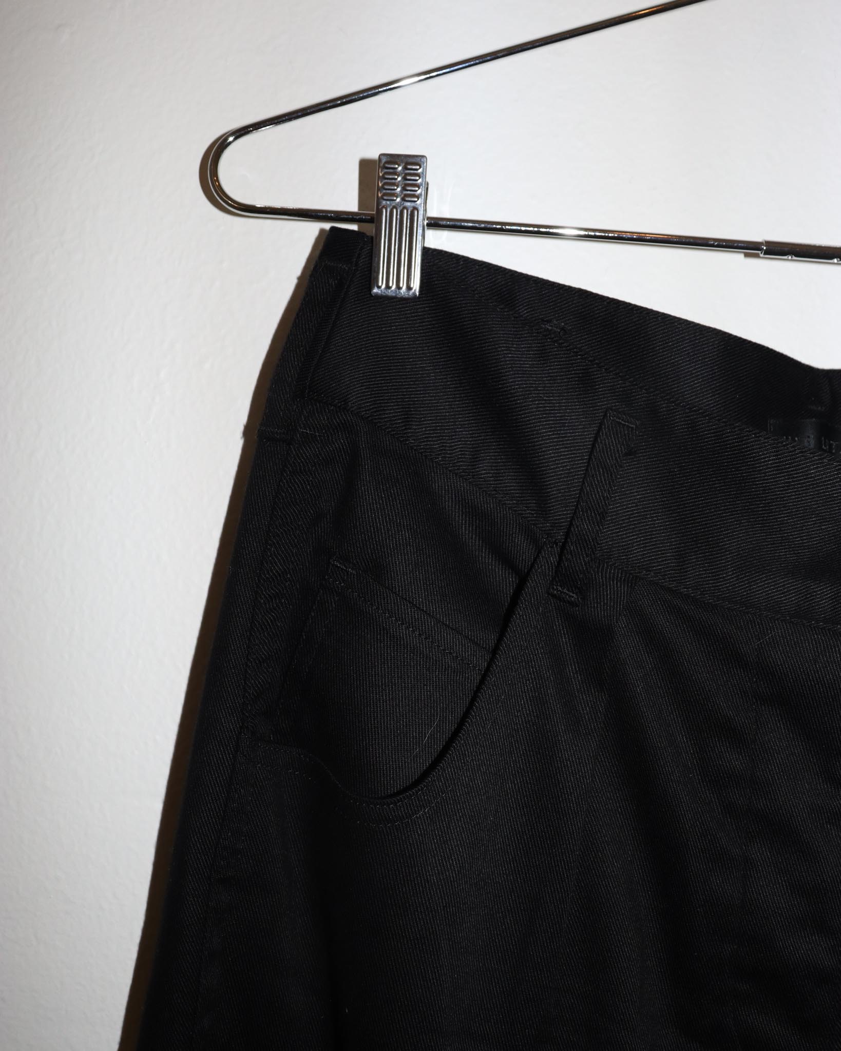 Pre-owned: Nili Lotan Elasticized Hem Trousers in Black