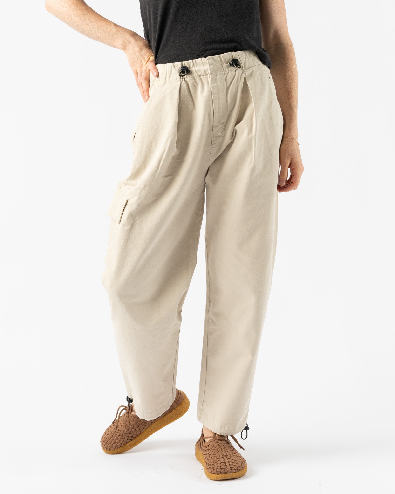Girls of Dust Desert Pants in Mastik
