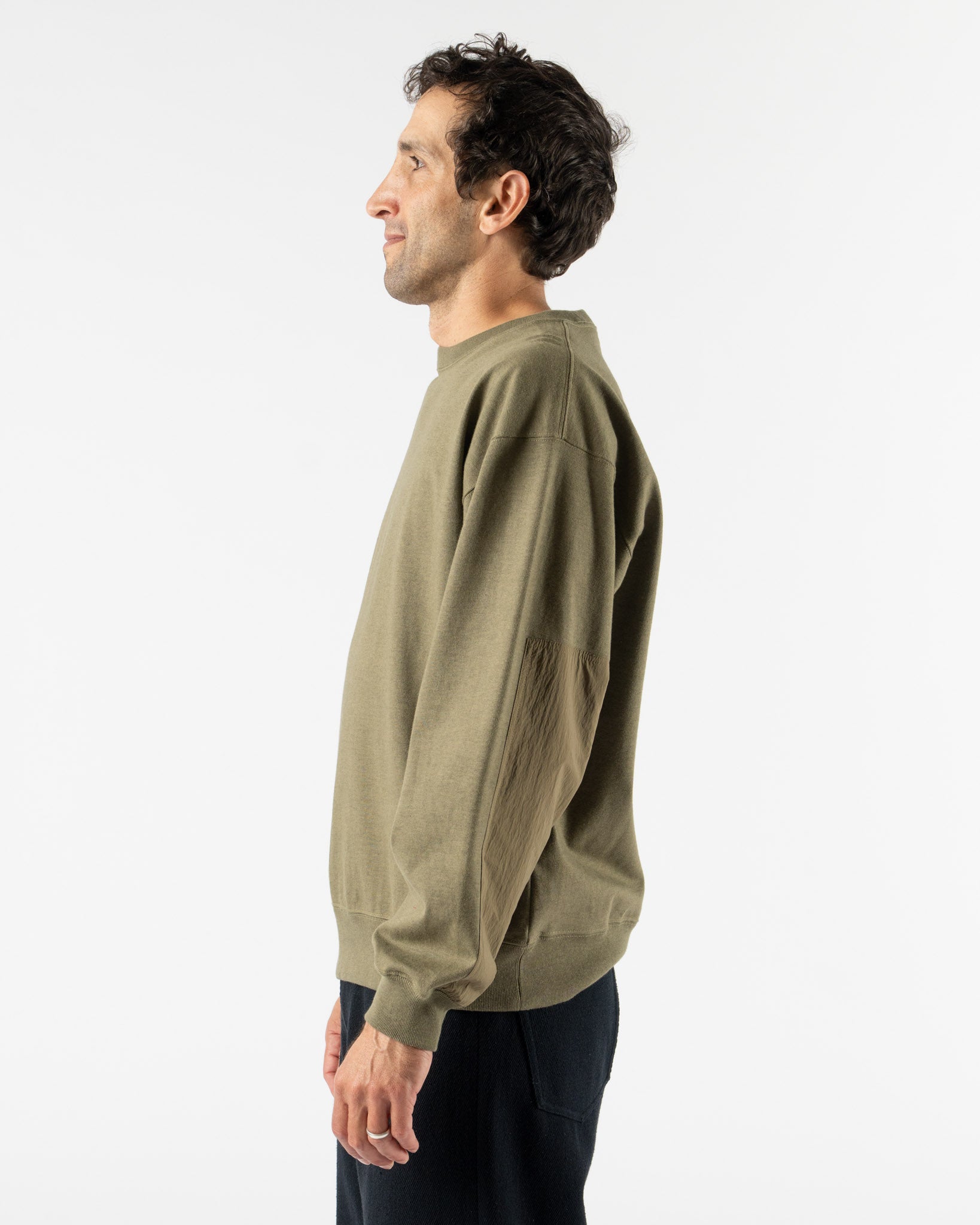 Pilgrim Surf + Supply Jaar Reinforced Crew in Olive