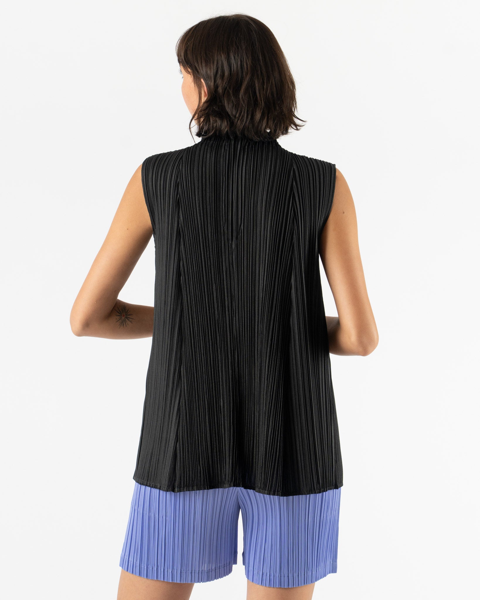 Pleats Please Issey Miyake Mellow Pleats Shirt in Black