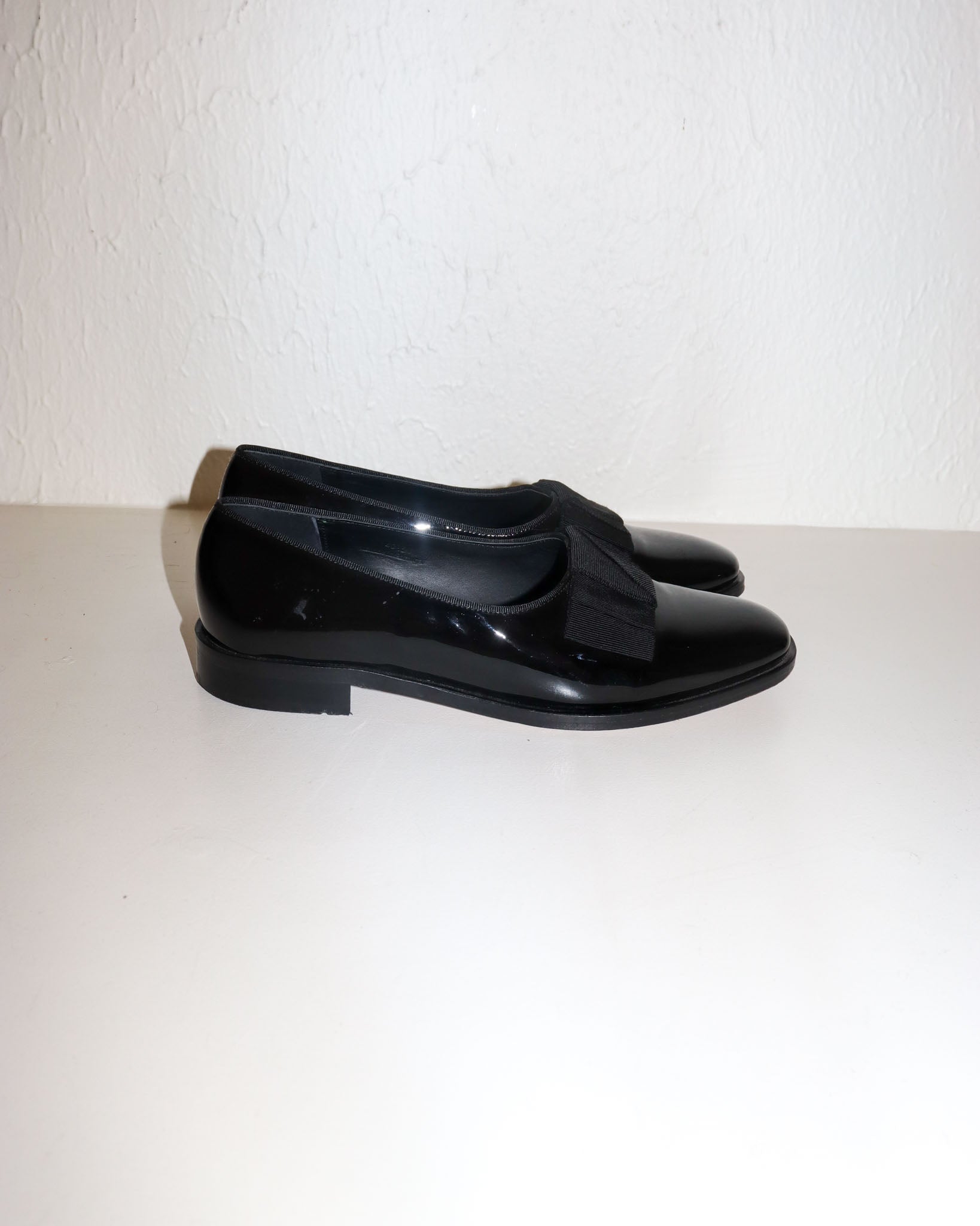 Pre-owned: Suzanne Rae Opera Pump in Black