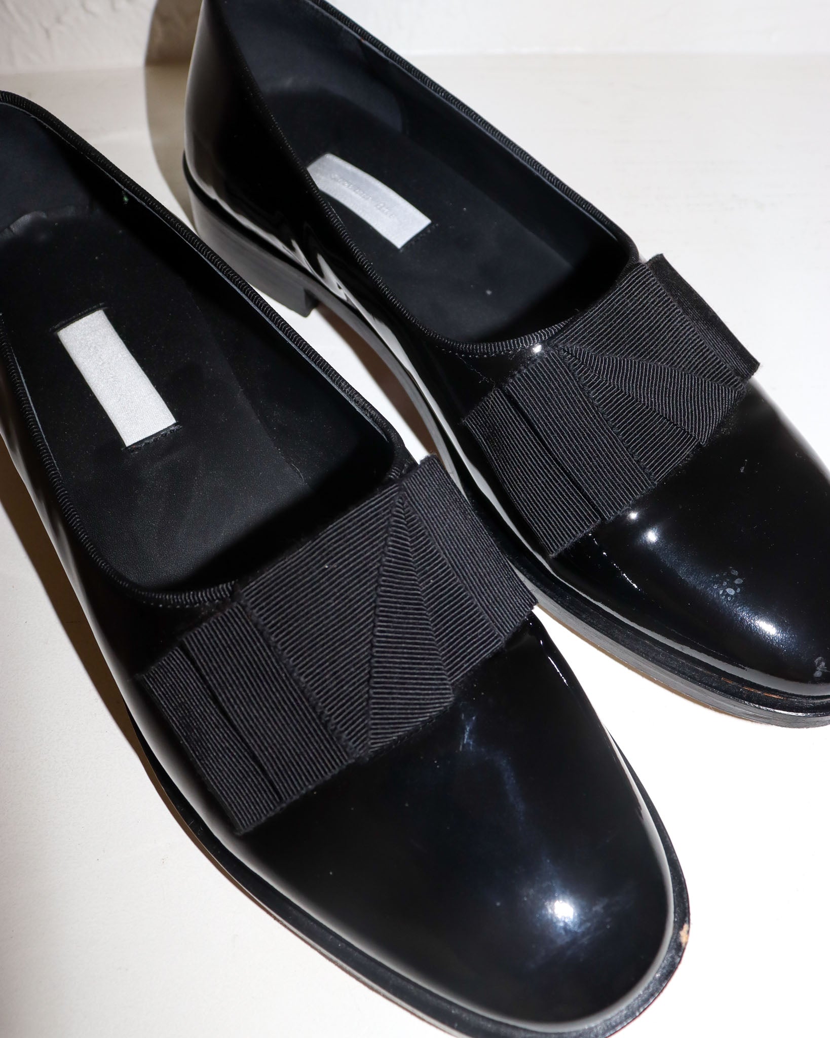 Pre-owned: Suzanne Rae Opera Pump in Black