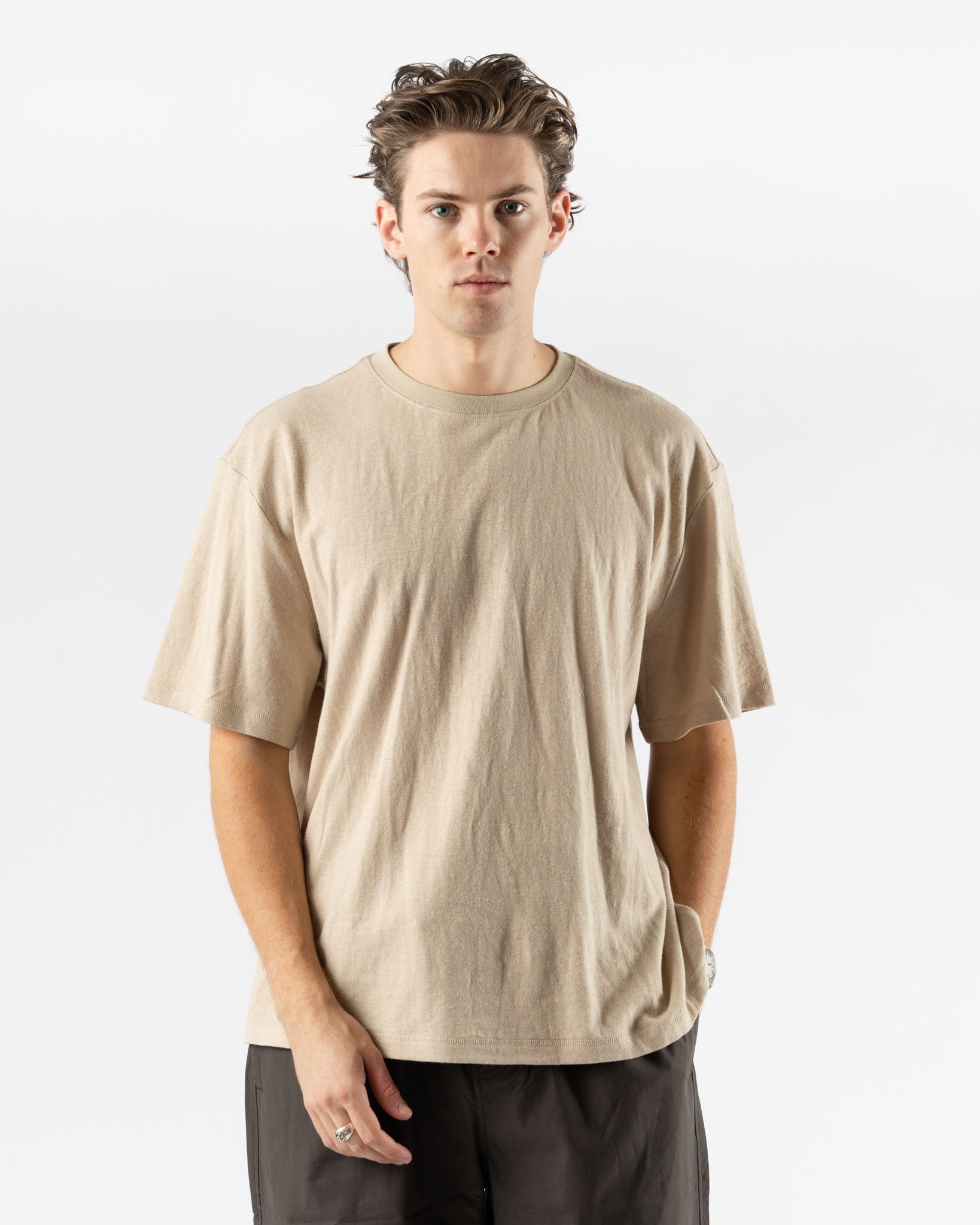 Satta Flatlock Tee in Stone
