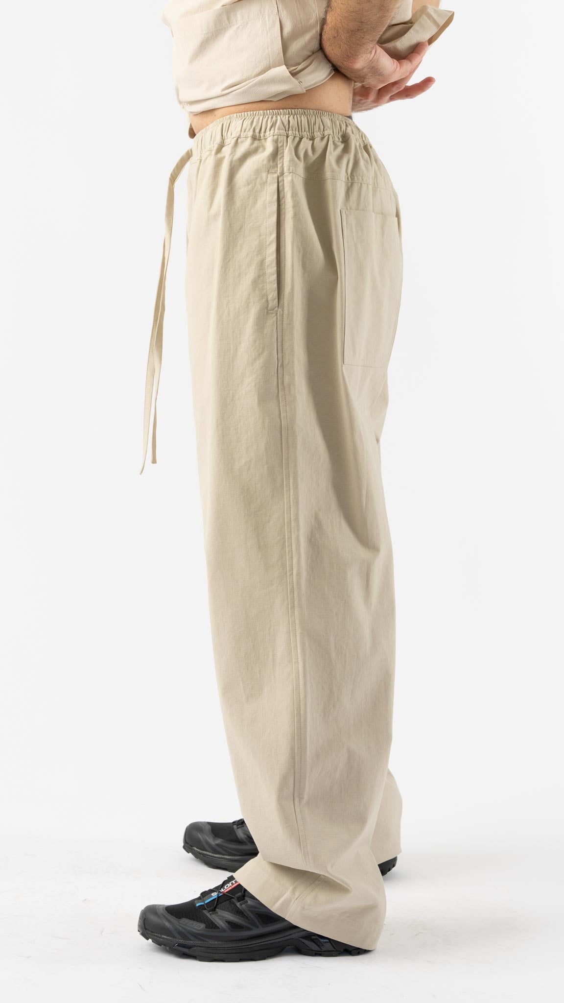 Satta Kai Pant in Ecru