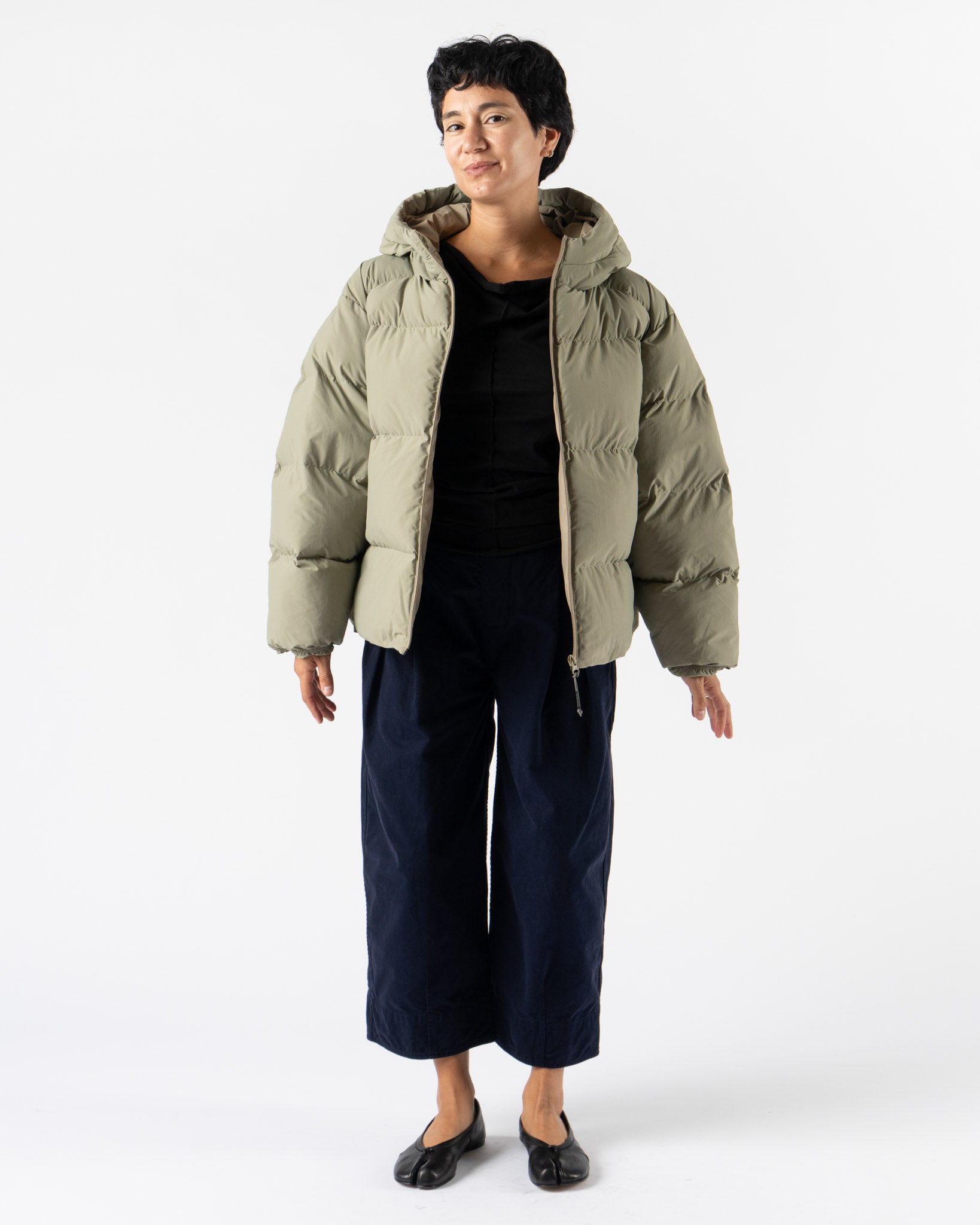 Satta Puffer Jacket in Light Olive