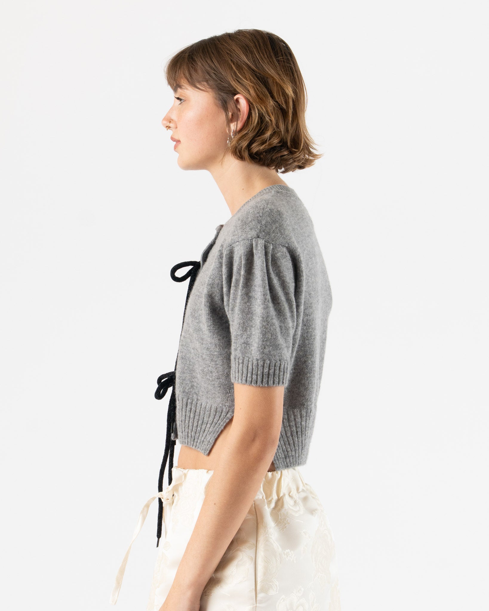 Simone Rocha Cropped Cashmere Cardigan in Grey/Black