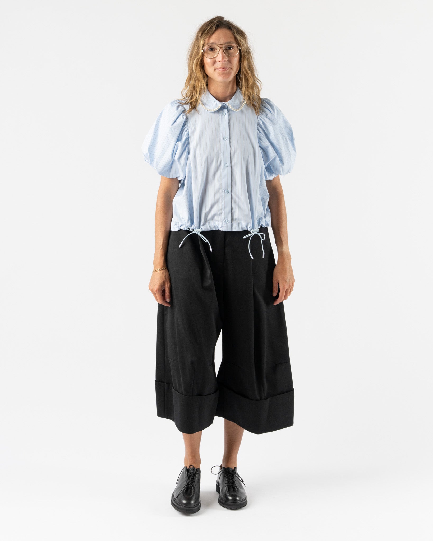 Simone Rocha Cropped Toggle Shirt in Blue Brown Pearl