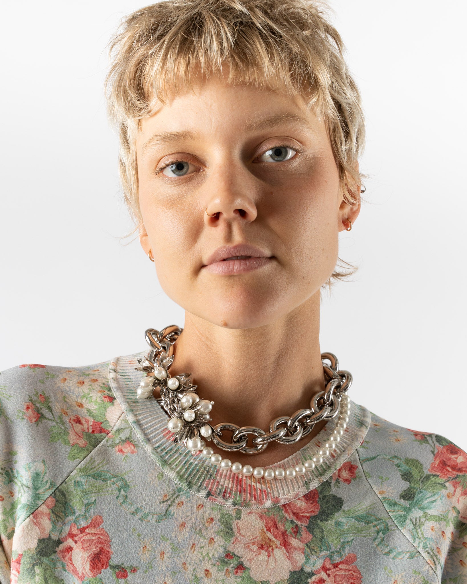 Simone Rocha Encased Pearl Flower Cluster Chain Necklace