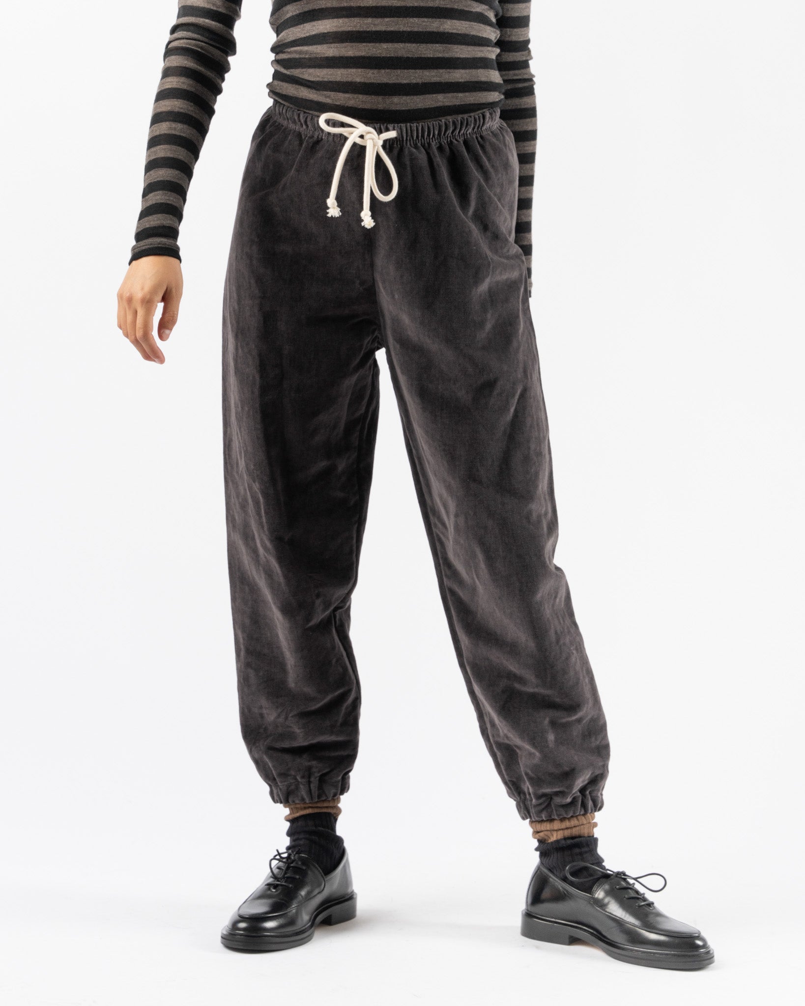 SONO ソノ / JTHRO Joggers AHS / Mud Grey SONO Jethro Joggers in Charcoal Curated at Jake and Jones