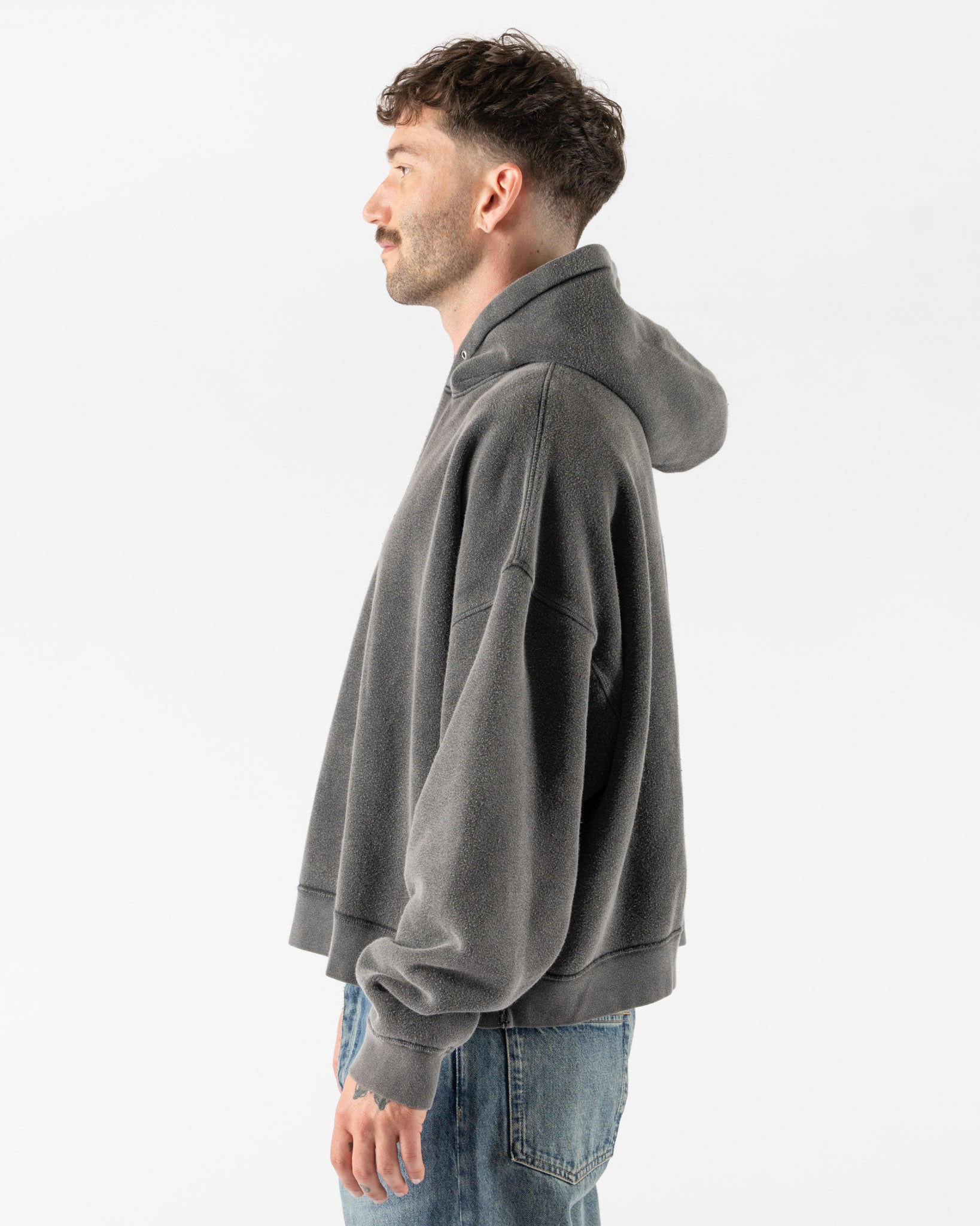 Sunflower Hood Sweat in Anthracite Washed