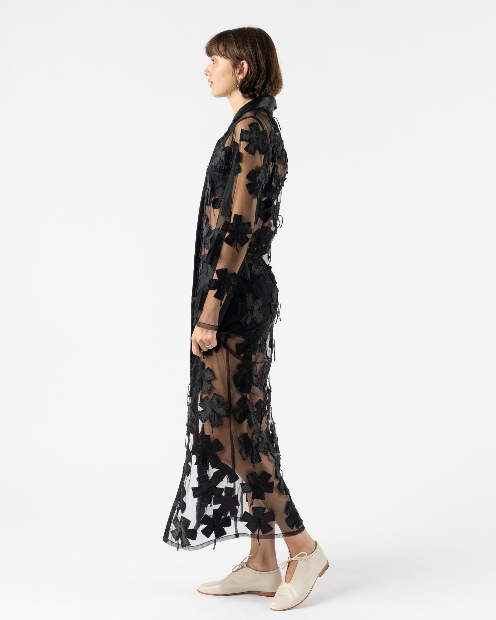 Tigra Tigra Petal Applique Shirt Dress in Black