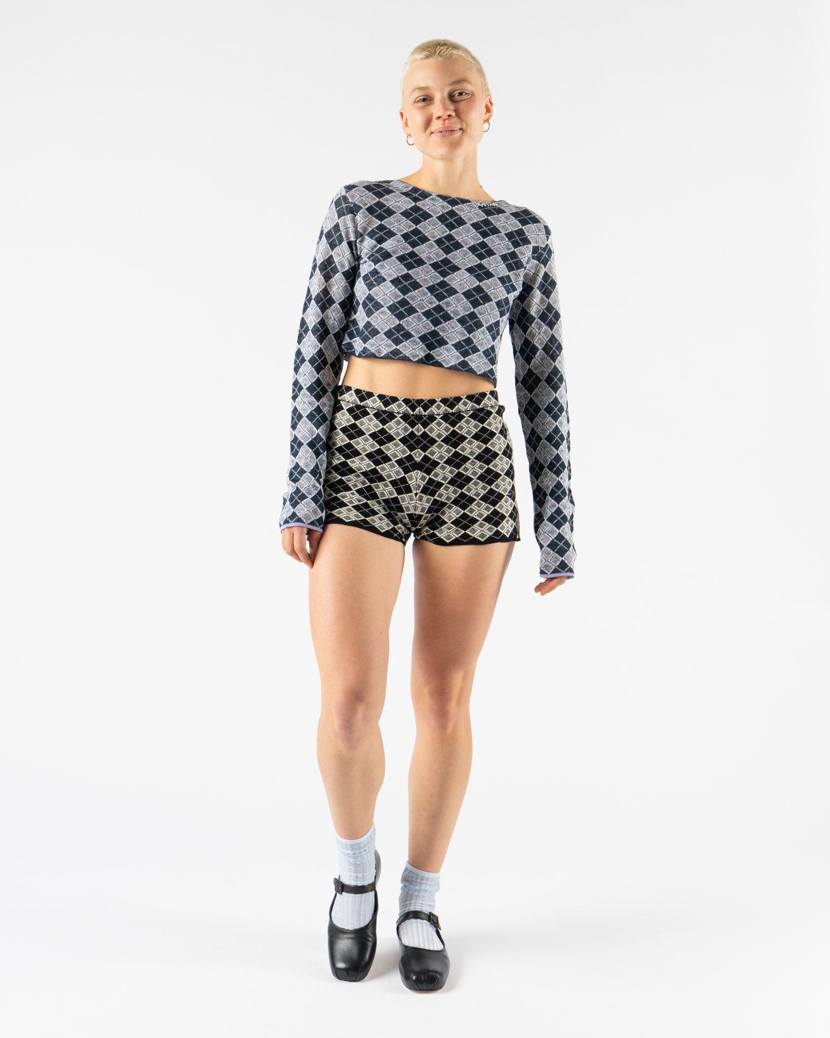 YanYan Argyle Hot Short