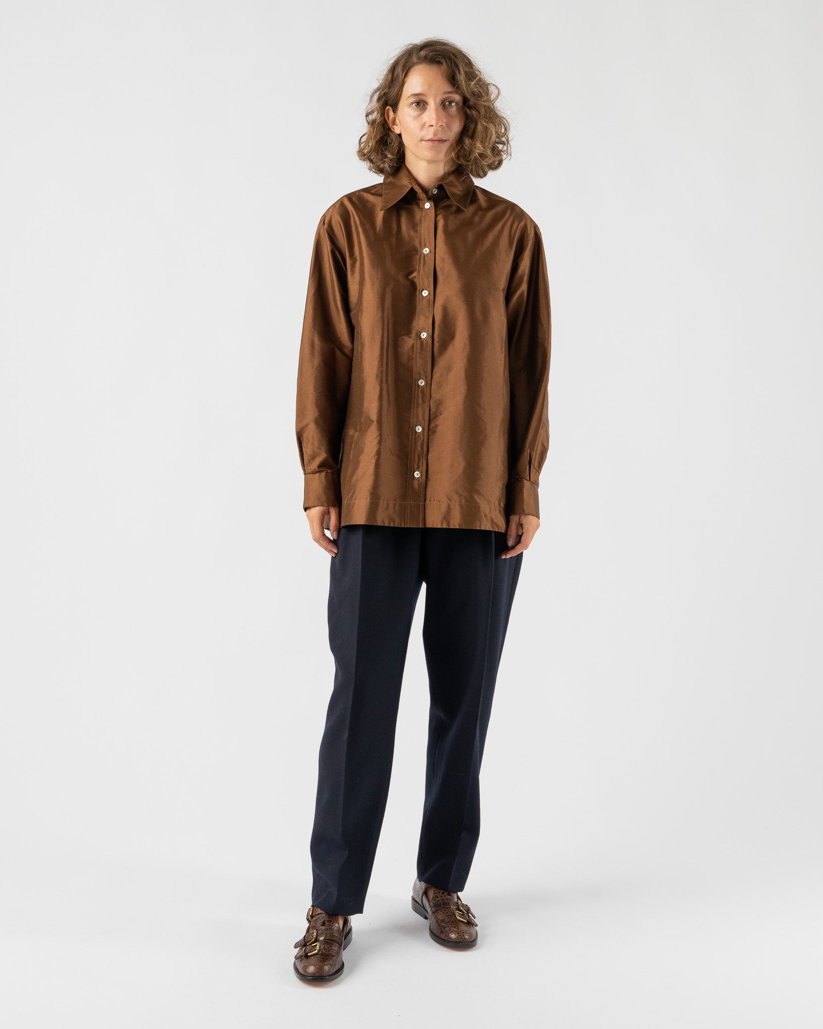 Cawley-Silk-Doupion-June-Shirt-in-Bark-Santa-Barbara-Boutique-Jake-and-Jones-Sustainable-Fashion