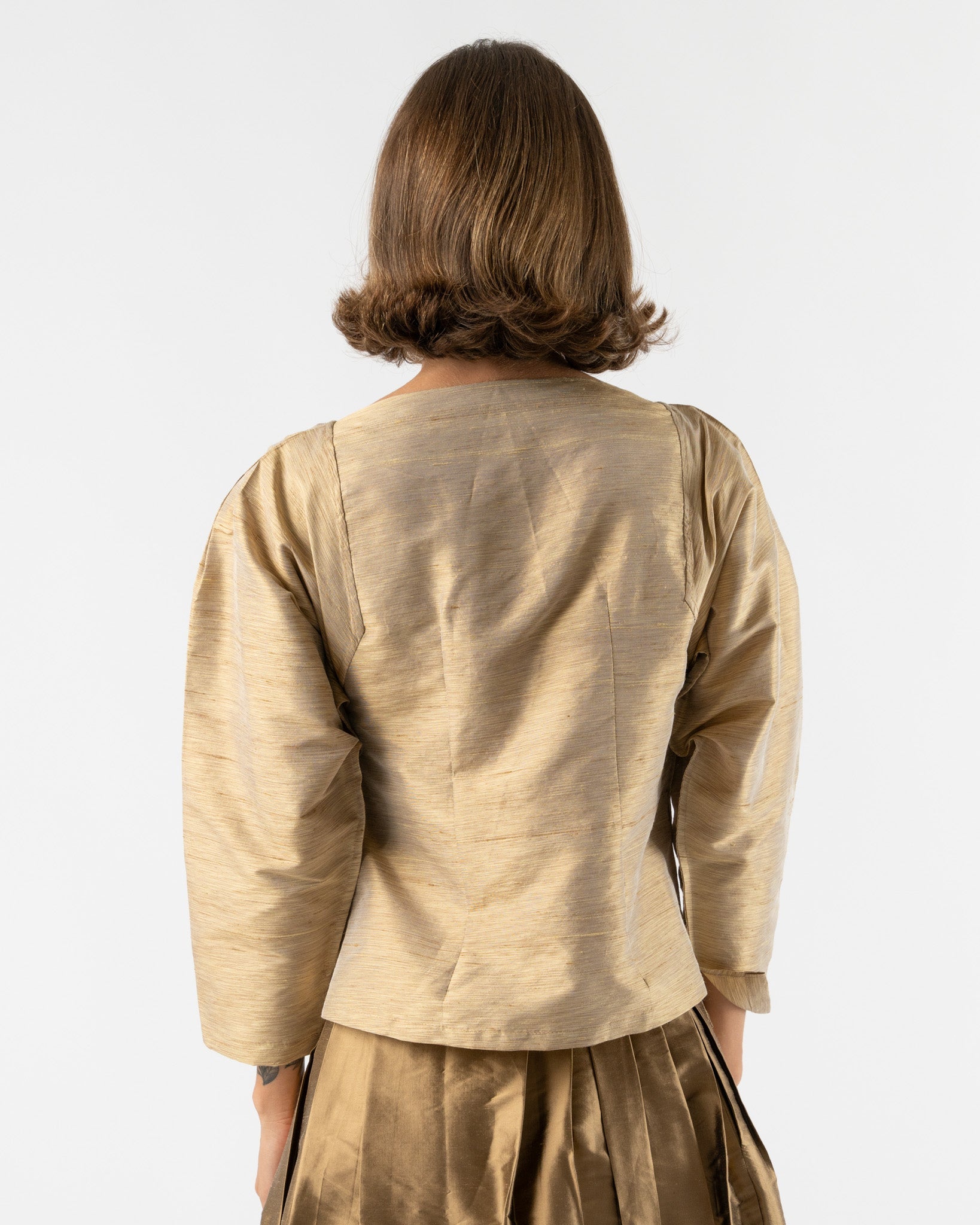Chelsea-Mak-Petra-Top-in-Apatite-Santa-Barbara-Boutique-Jake-and-Jones-Sustainable-Fashion