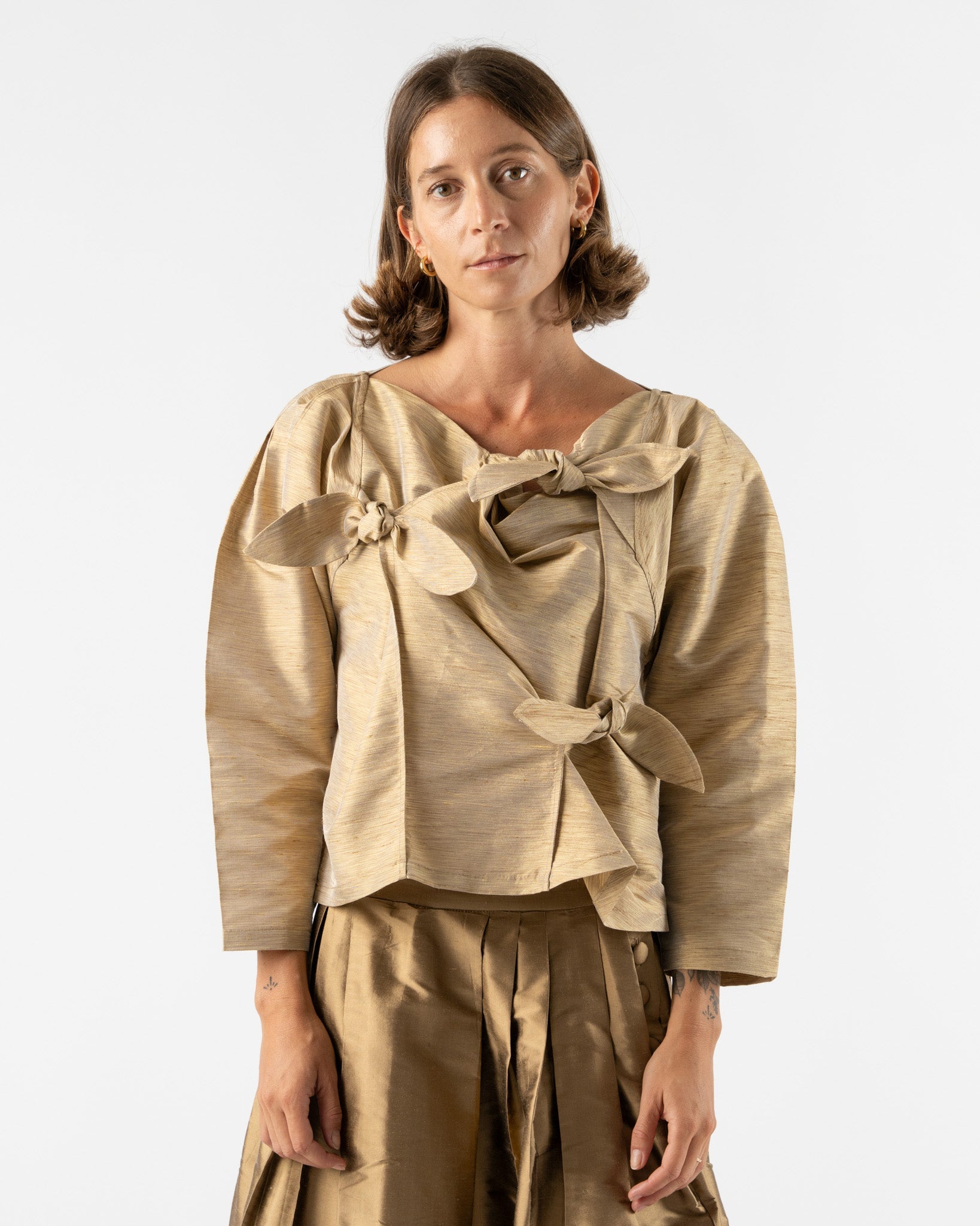 Chelsea-Mak-Petra-Top-in-Apatite-Santa-Barbara-Boutique-Jake-and-Jones-Sustainable-Fashion