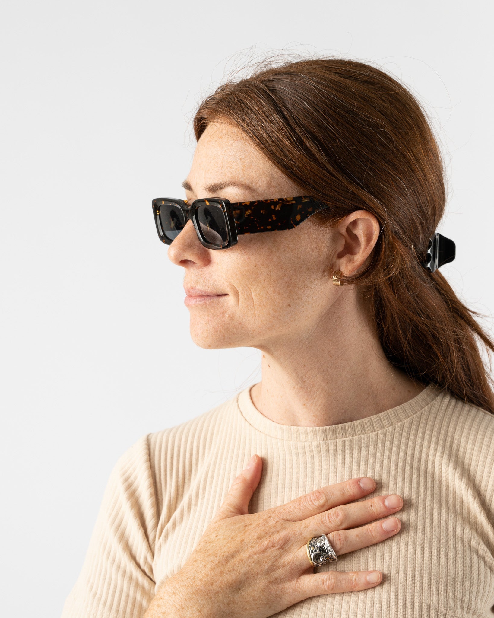 AKILA-VERVE-Sunglasses-in-Tokyo-Tortoise/Black-Santa-Barbara-Boutique-Jake-and-Jones-Sustainable-Fashion