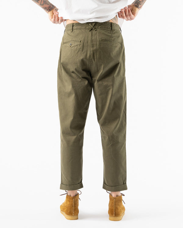 alex-mill-standard-pleated-pant-in-military-olive-mss23-jake-and-jones-a-santa-barbara-boutique