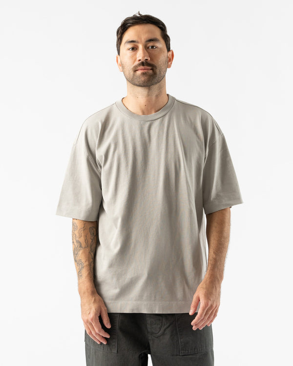 Applied-Art-Forms-LM1-4-Oversized-T-Shirt-in-Ghost-Grey-Santa-Barbara-Boutique-Jake-and-Jones-Sustainable-Fashion