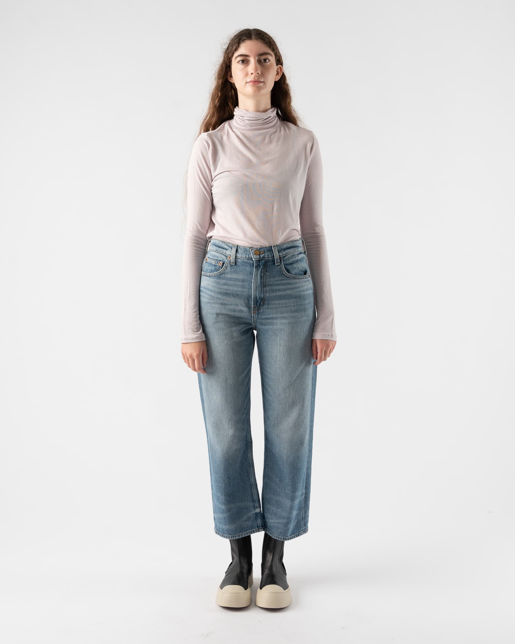 b-sides-plein-jean-in-brit-vintage-wash-fw22 -jake-and-jones-a-santa-barbara-boutique-curated-slow-fashion