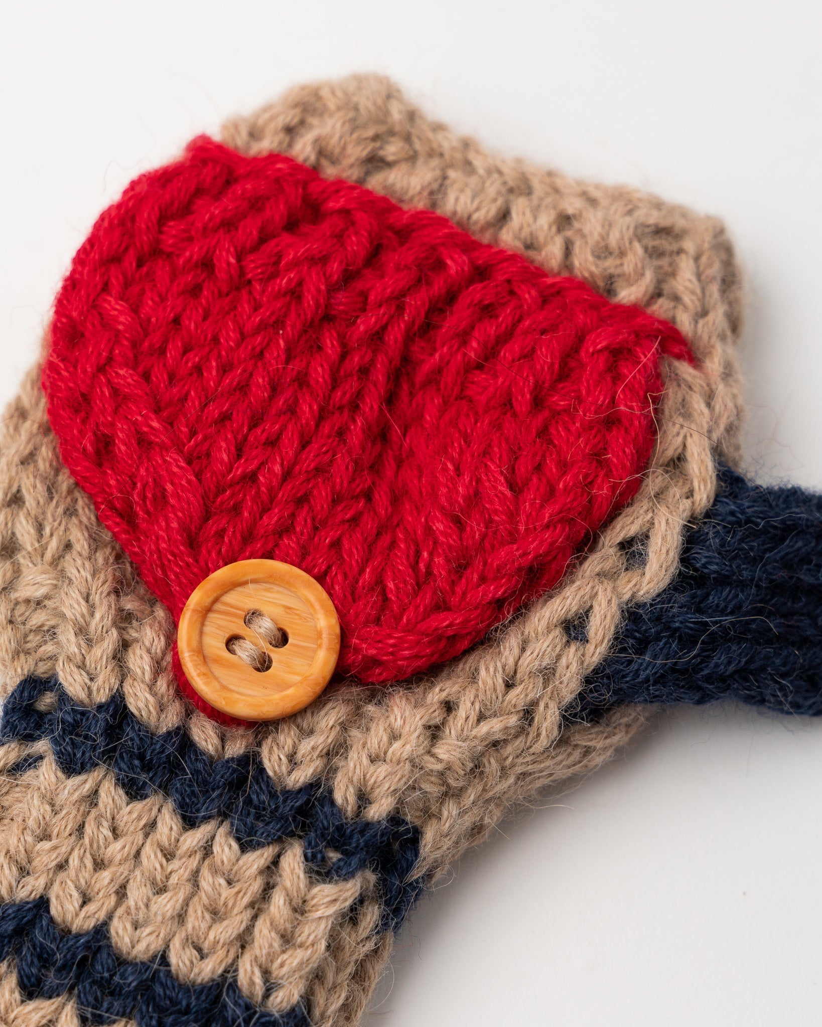 cabbages-kings-fingerless-gloves-in-nautical-fw22-jake-and-jones-a-santa-barbara-boutique