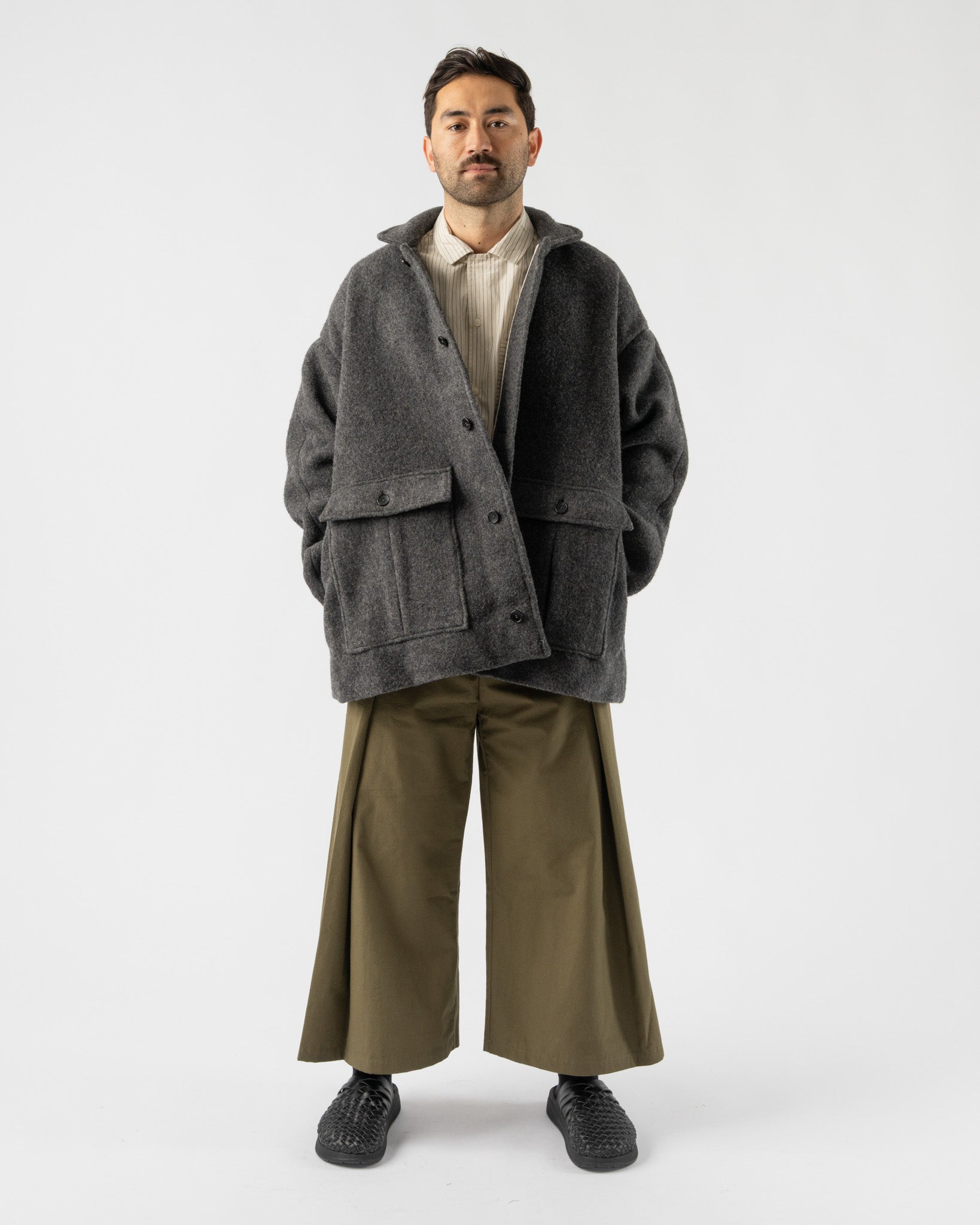 Cawley-Japanese-Silk-Cotton-Cropped-Maxwell-Trouser-in-Forest-Santa-Barbara-Boutique-Jake-and-Jones-Sustainable-Fashion