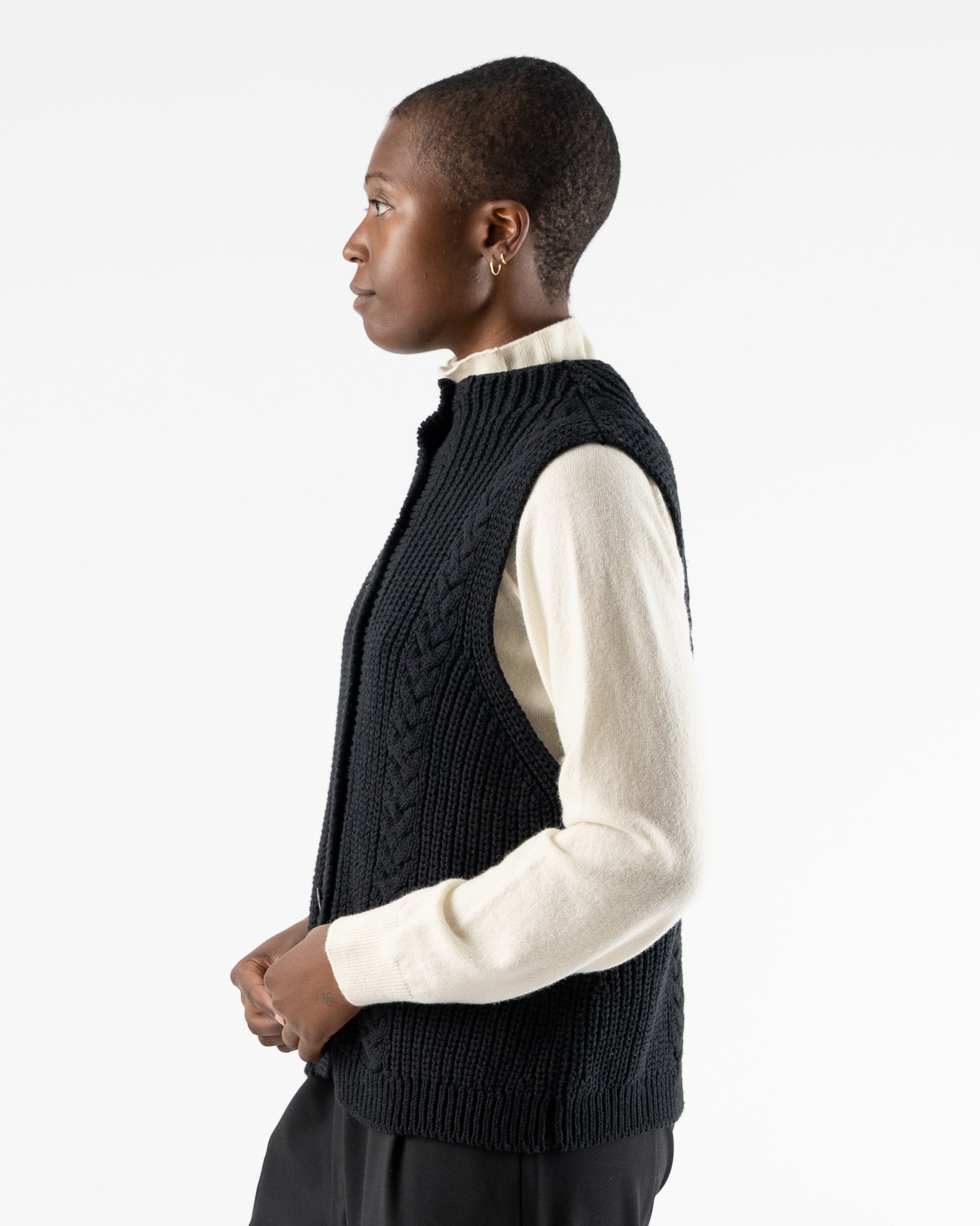Cordera Cable-Knit Waistcoat in Black