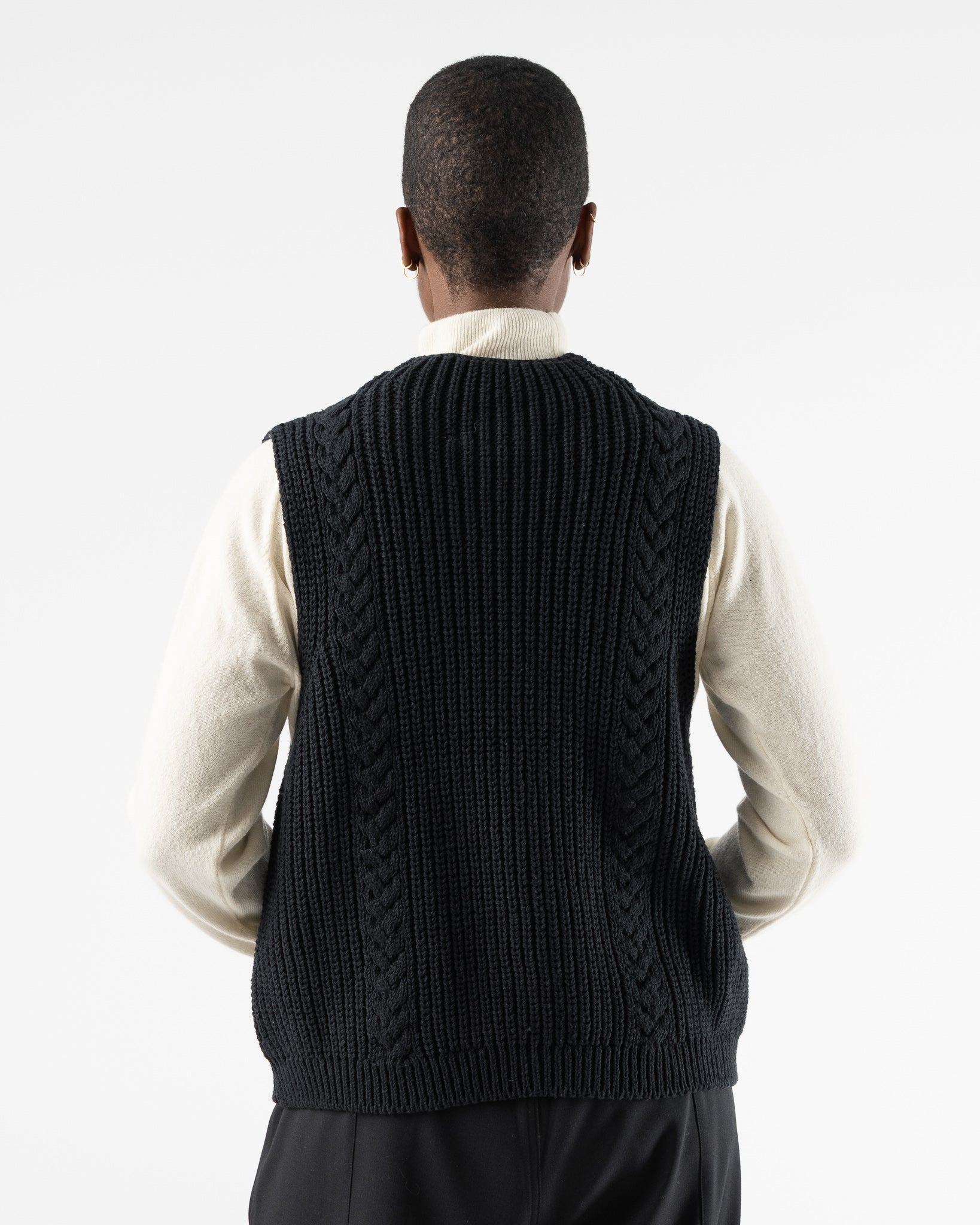 Cordera Cable-Knit Waistcoat in Black