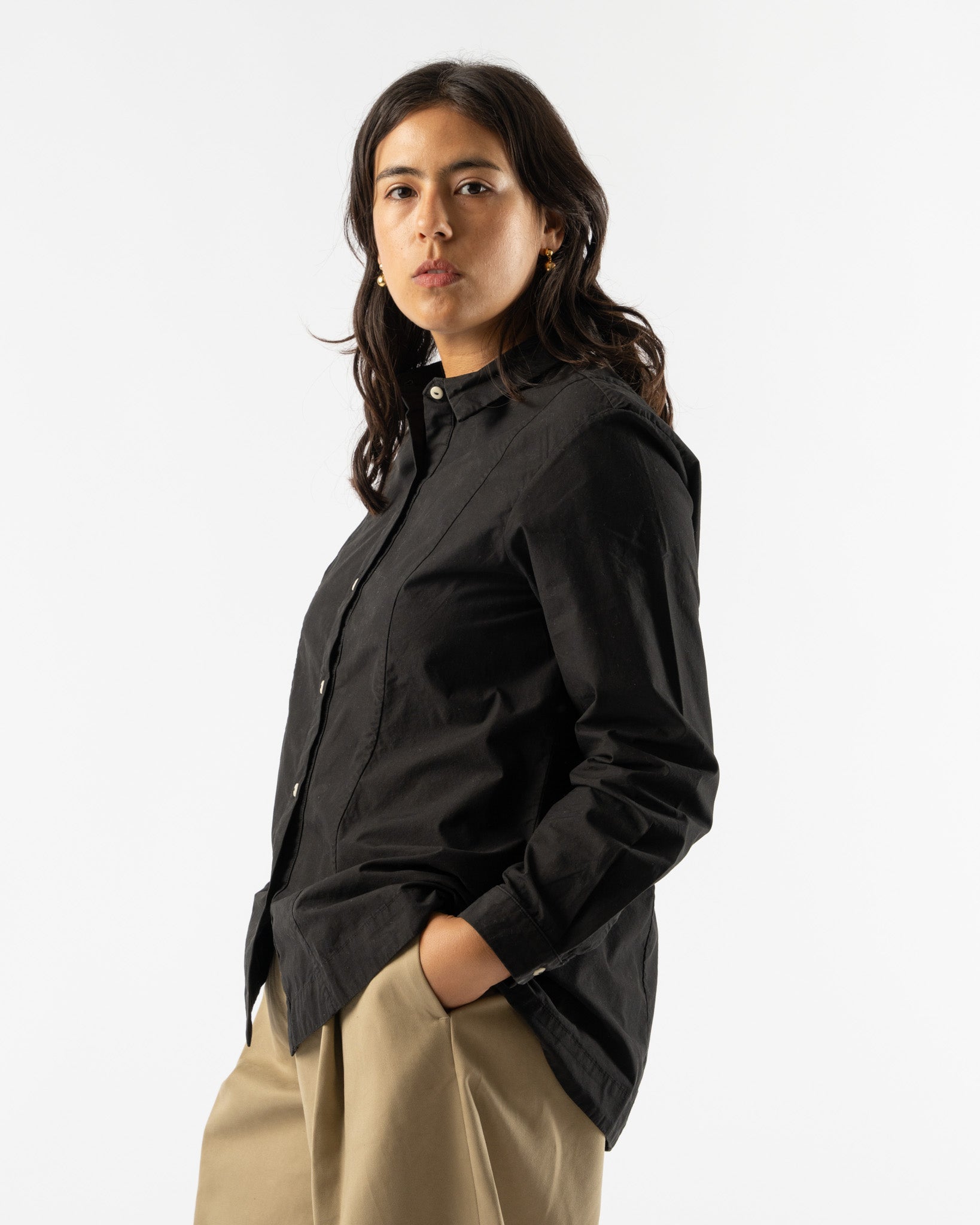 Fabiana-Pigna-Carme-Blouse-in-Black-Santa-Barbara-Boutique-Jake-and-Jones-Sustainable-Fashion