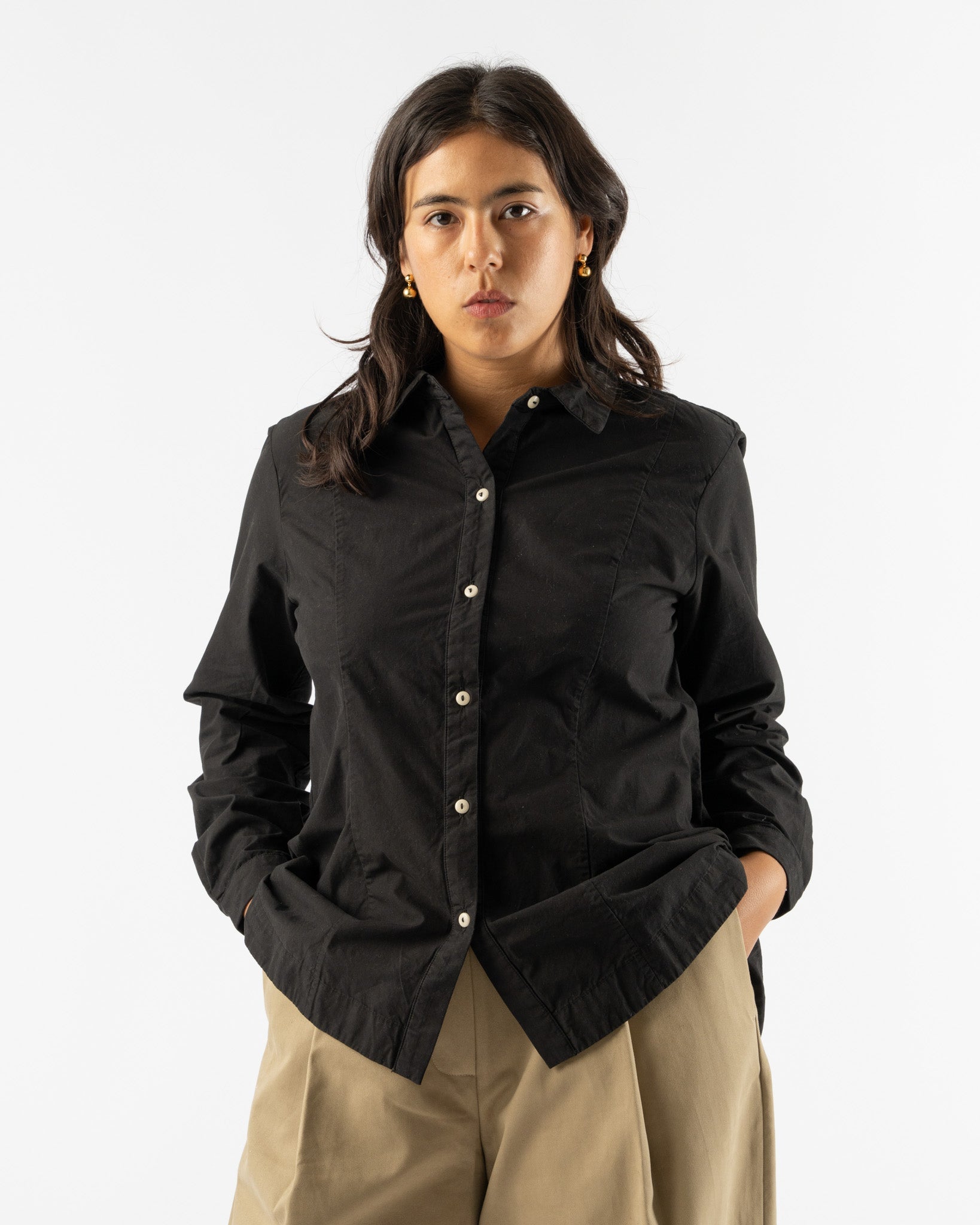 Fabiana-Pigna-Carme-Blouse-in-Black-Santa-Barbara-Boutique-Jake-and-Jones-Sustainable-Fashion