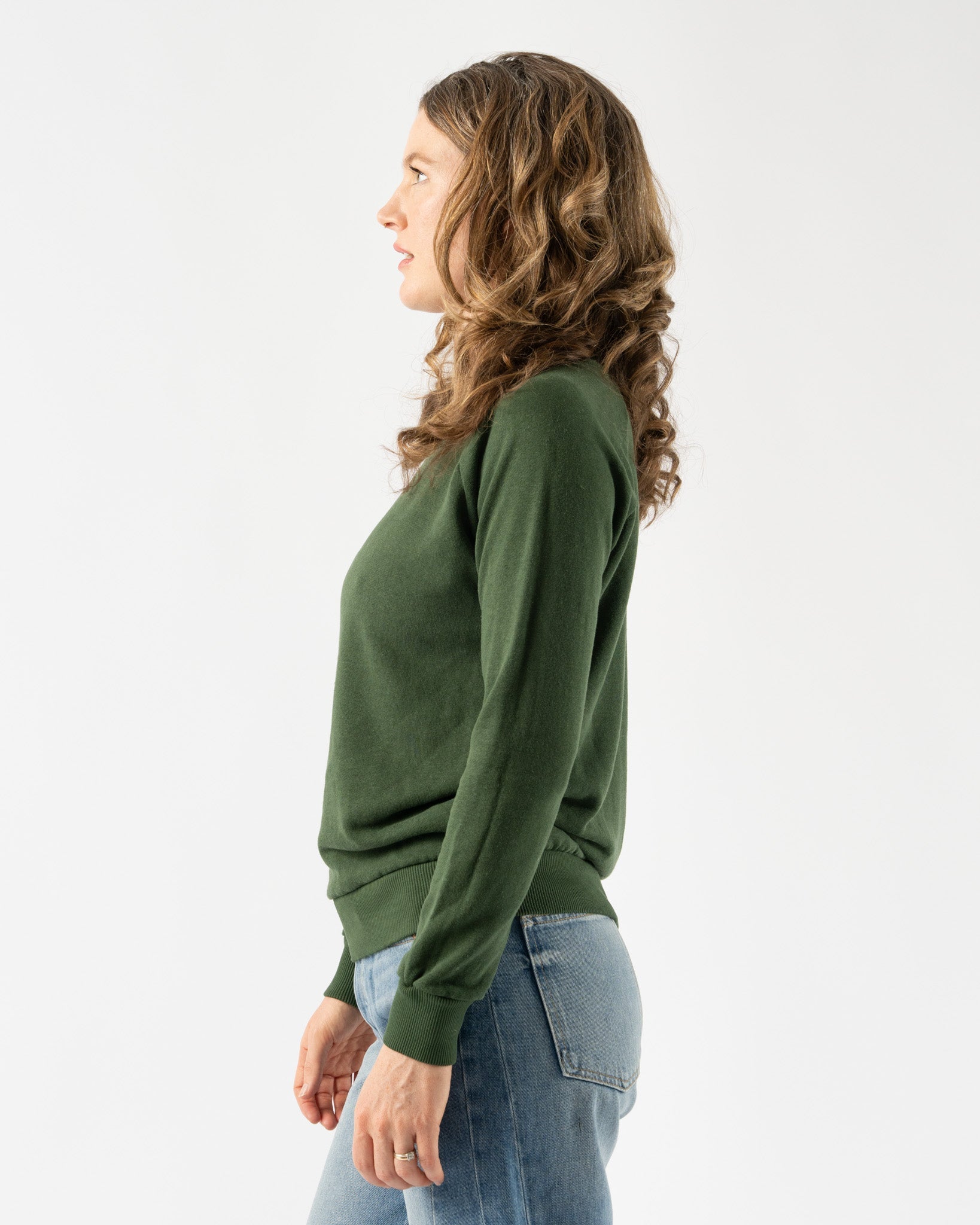 Jungmaven-Alpine-Raglan-Sweatshirt-in-Hunter-Green-Santa-Barbara-Boutique-Jake-and-Jones-Sustainable-Fashion