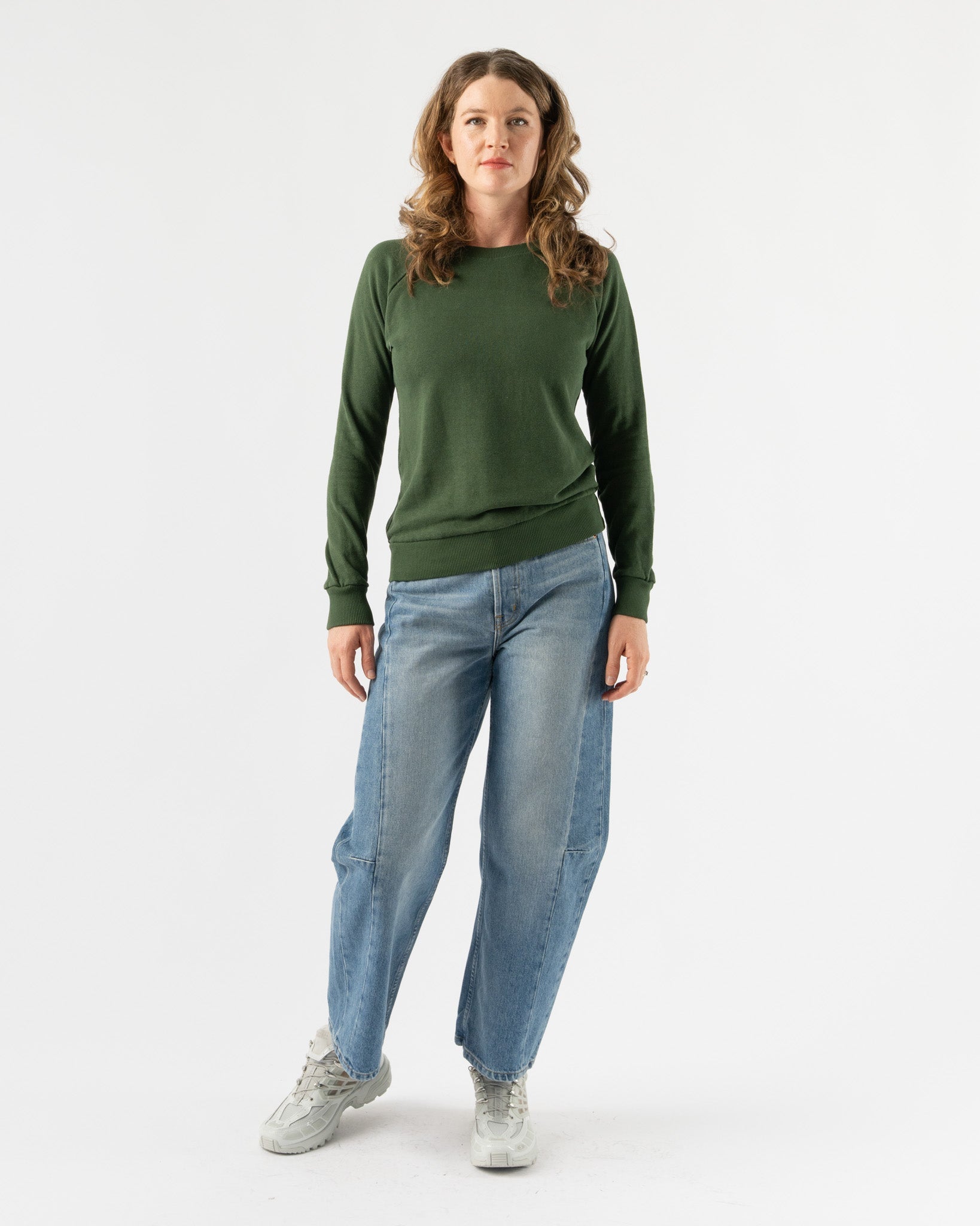 Jungmaven-Alpine-Raglan-Sweatshirt-in-Hunter-Green-Santa-Barbara-Boutique-Jake-and-Jones-Sustainable-Fashion