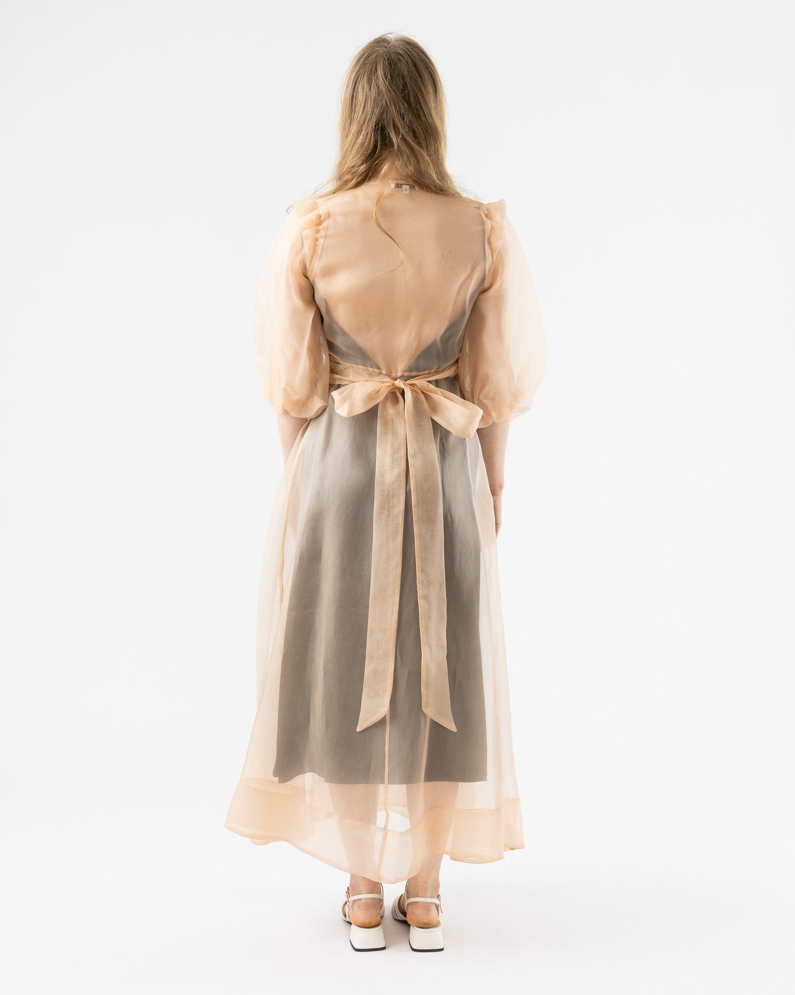Kamperett-Loretta-Organza-Midi-Dress-in-Blush-jake-and-jones-santa-barbara-boutique-curated-slow-fashion
