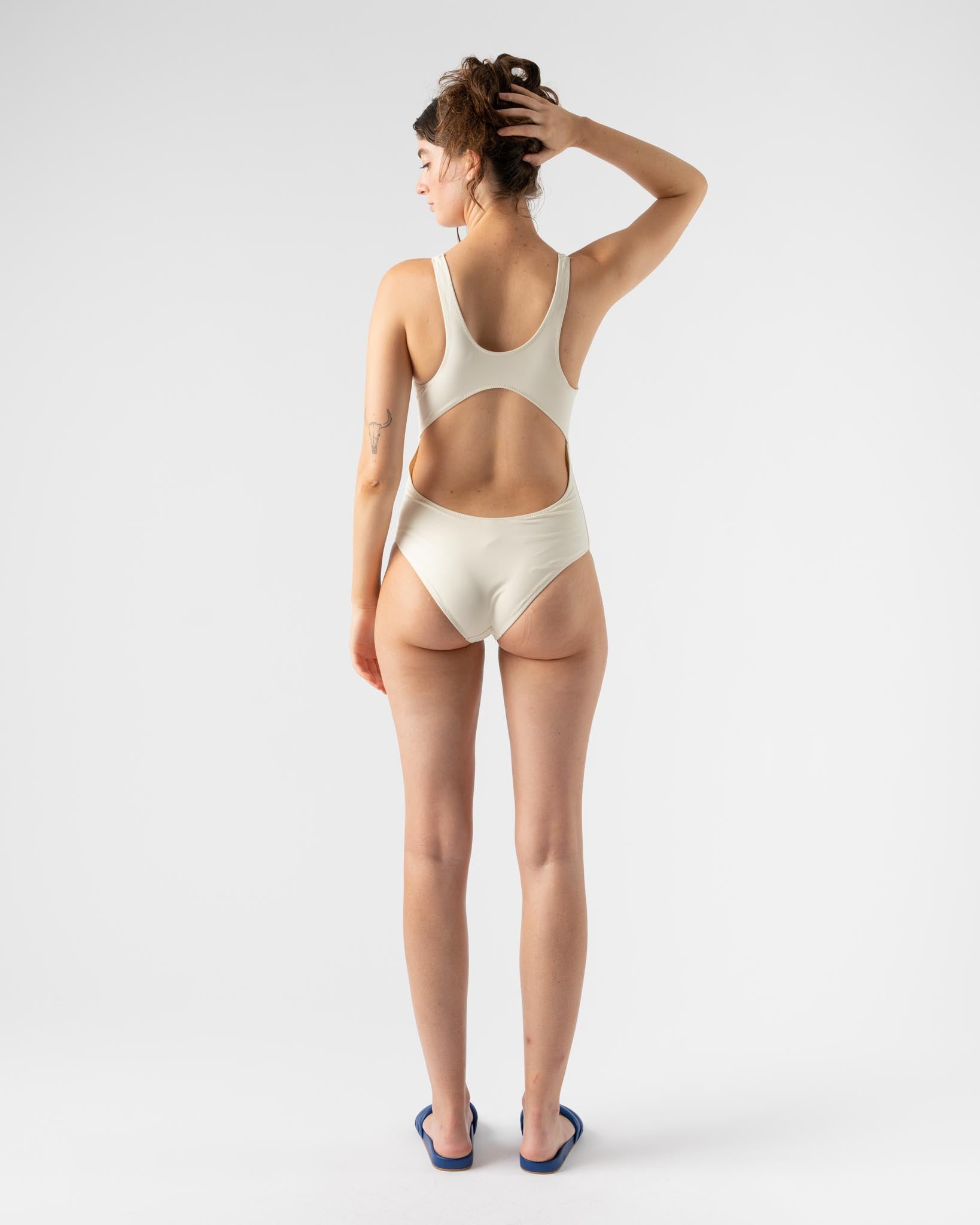 lido-quattordici-suit-in-ivory-jake-and-jones-santa-barbara-boutique-sustainable-fashion-curated-designer-fashion