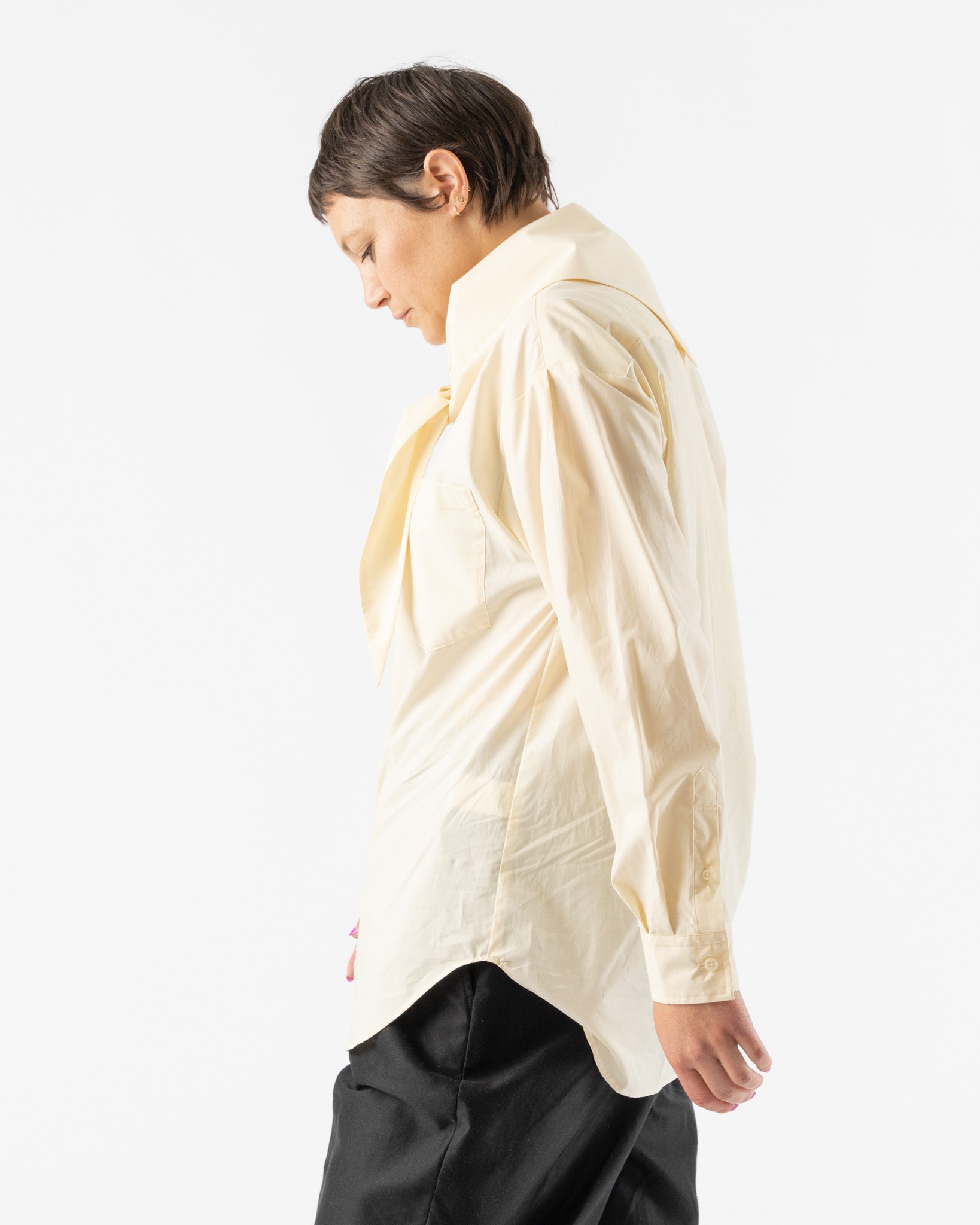 nicholson-&-nicholson-Unison-Poplin-Shirt-in-Yellow-Santa-Barbara-Boutique-Jake-and-Jones-Sustainable-Fashion