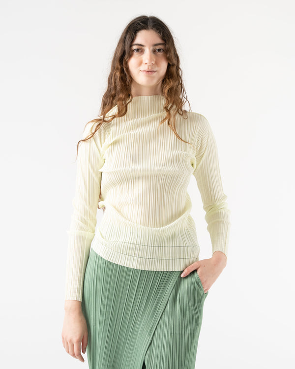 pleats-please-by-issey-miyake-soft-pleats-in-pale-green-jake-and-jones-a-santa-barbara-boutique-curated-slow-fashion
