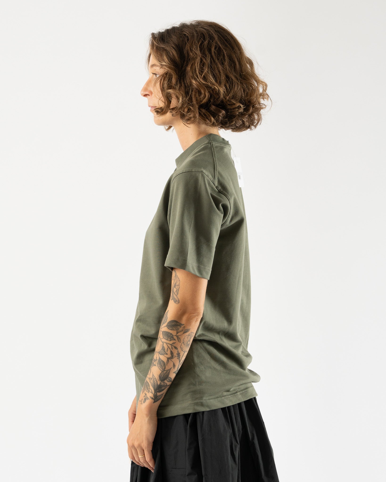 Sofie-DHoore-Tag-Short-Sleeve-T-Shirt-with-Fine-Fleece-in-Knit-Khaki-Santa-Barbara-Boutique-Jake-and-Jones-Sustainable-Fashion