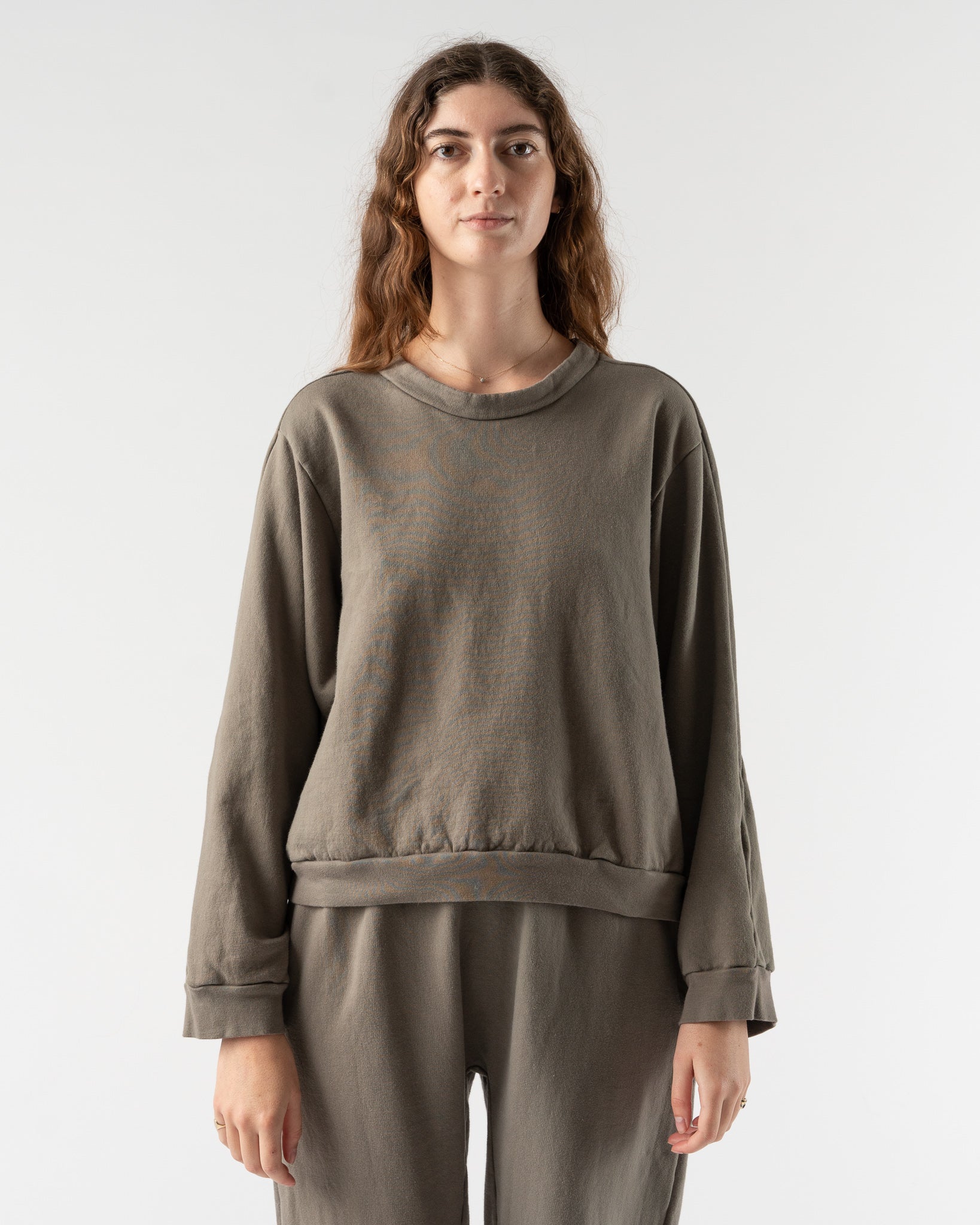 wol-hide-easy-winter-sweatshirt-in-fir-fw22-jake-and-jones-a-santa-barbara-boutique-curated-slow-fashion