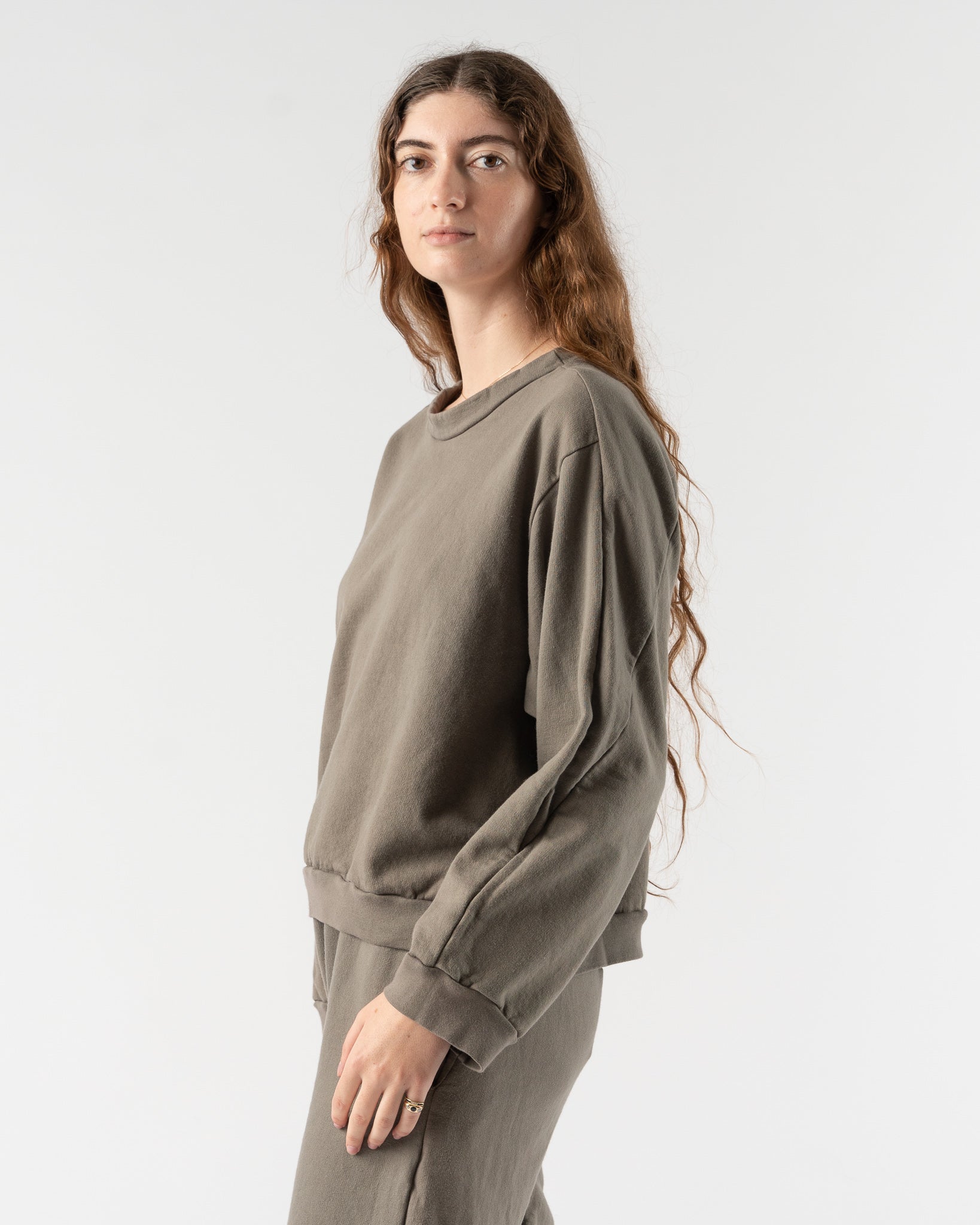 wol-hide-easy-winter-sweatshirt-in-fir-fw22-jake-and-jones-a-santa-barbara-boutique-curated-slow-fashion