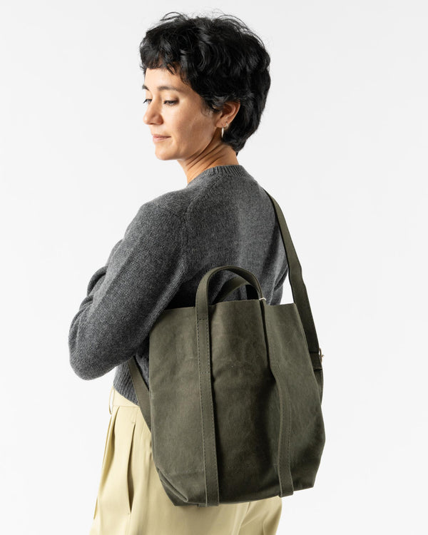 Amiacalva Washed Canvas 2 Way Messenger Bag S in Olive