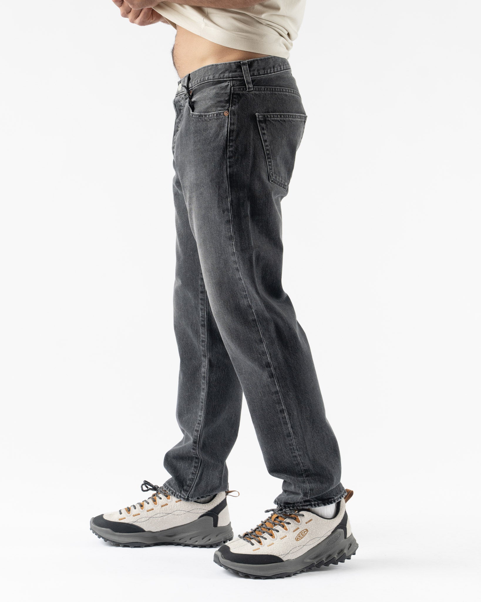 Aaron Levine 60s Straight Denim in Vintage Black