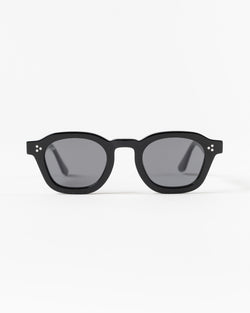 AKILA LOGOS Sunglasses in Black