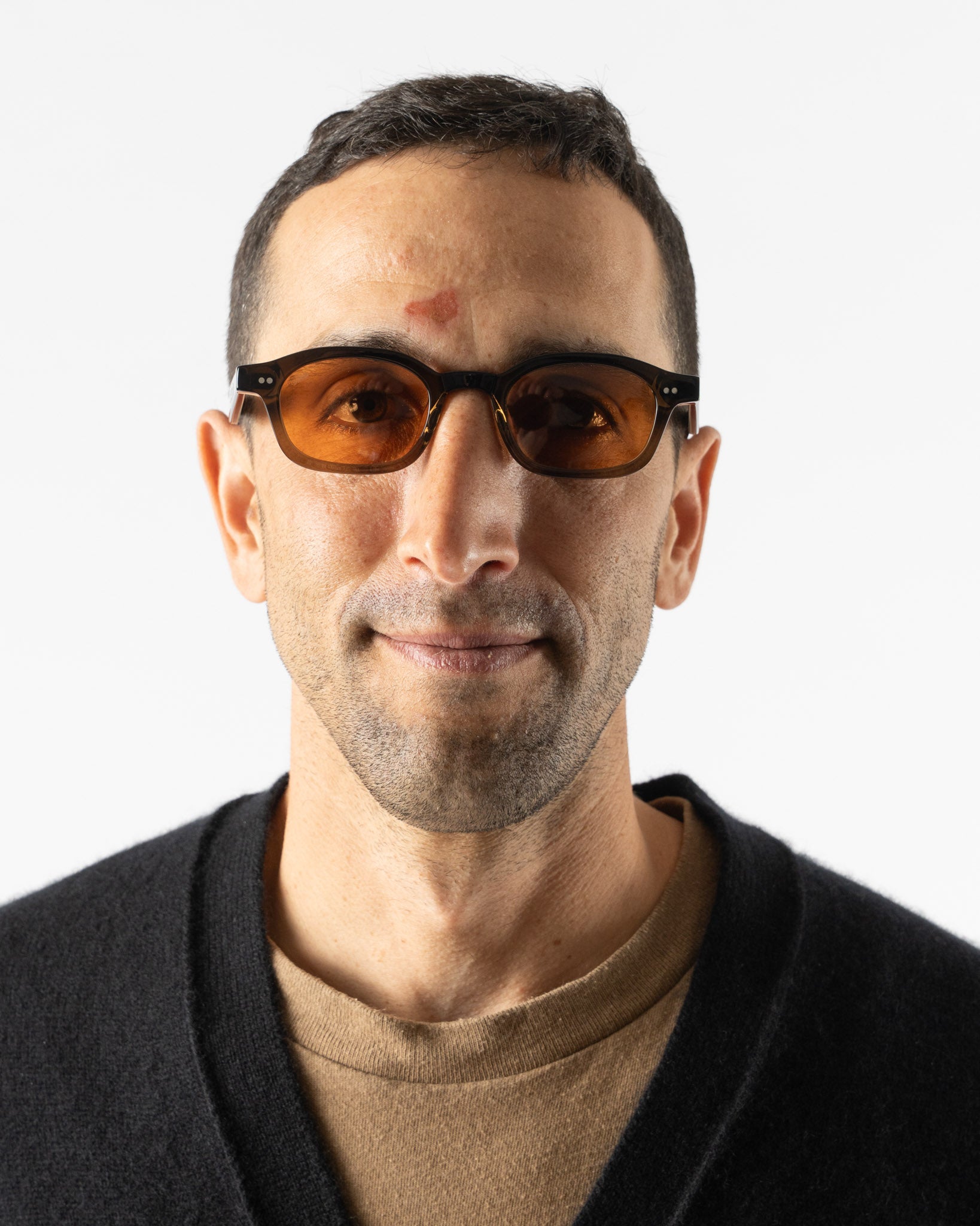 AKILA Eyewear Ceres Sunglasses in Fog Gradient/Amber