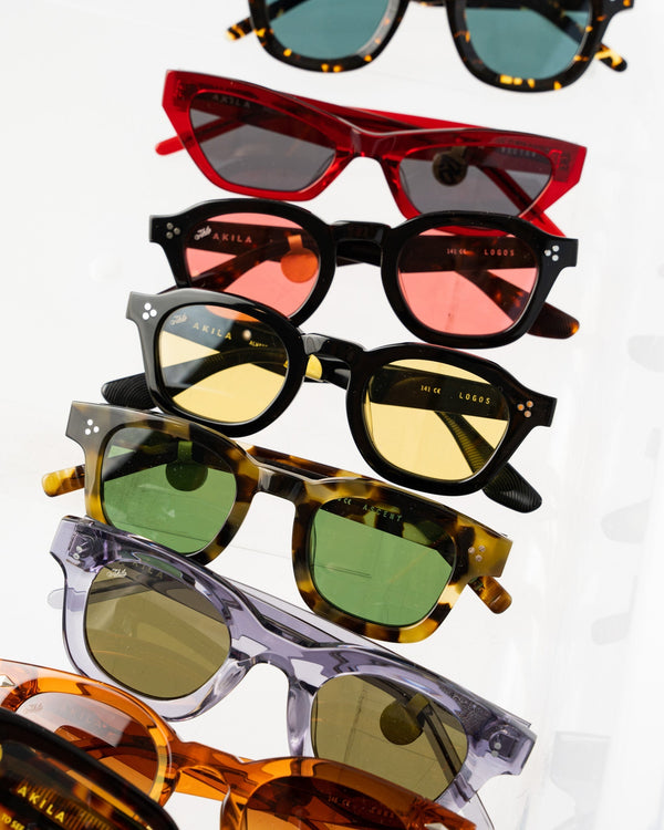 AKILA DILLINGER Sunglasses in Brown/Brown