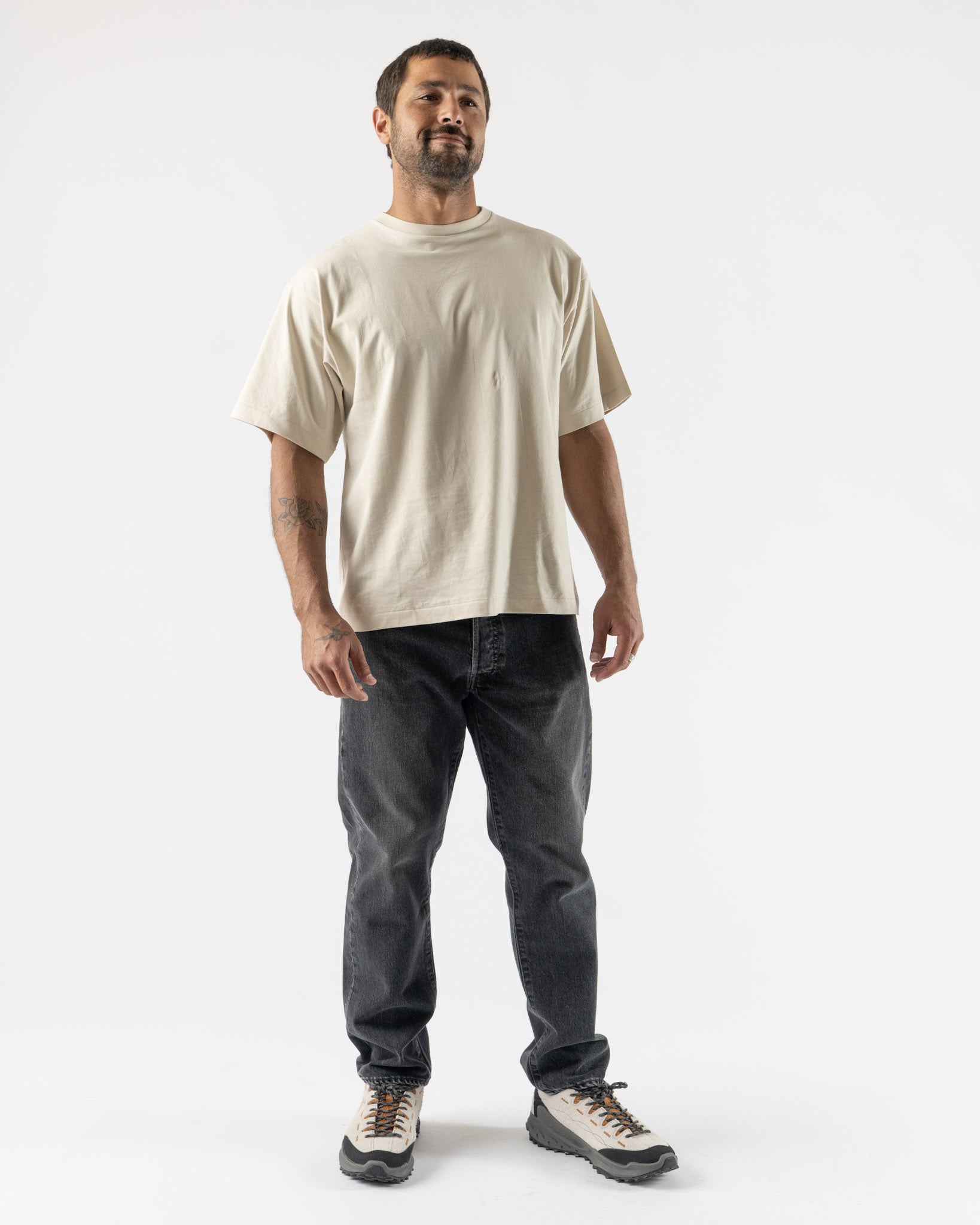 Aaron Levine 60s Straight Denim in Vintage Black